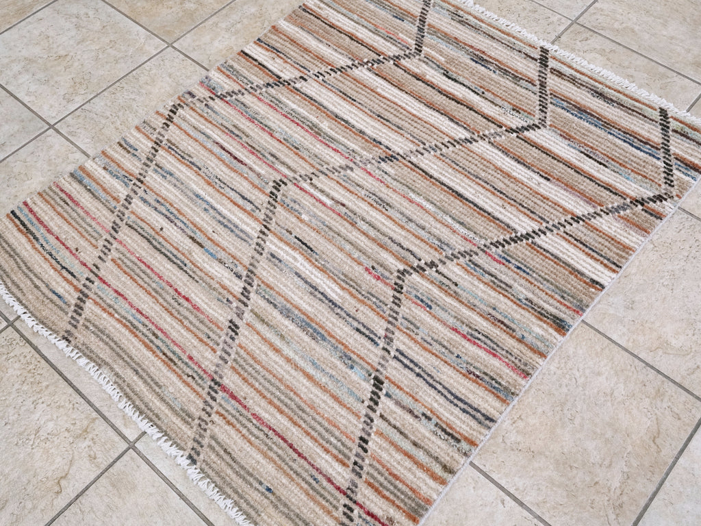 3x4 Ft Moroccan Rug - Hand Knotted Area Rug
