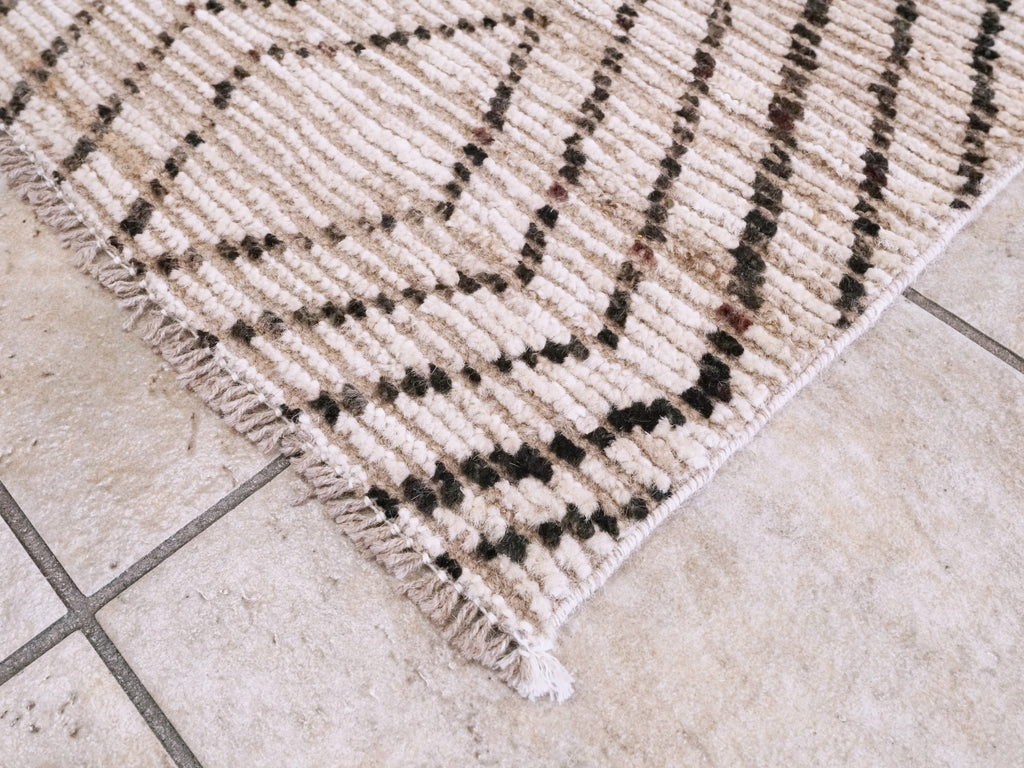3x6 Ft Beige Moroccan Rug - Hand Knotted Area Rug