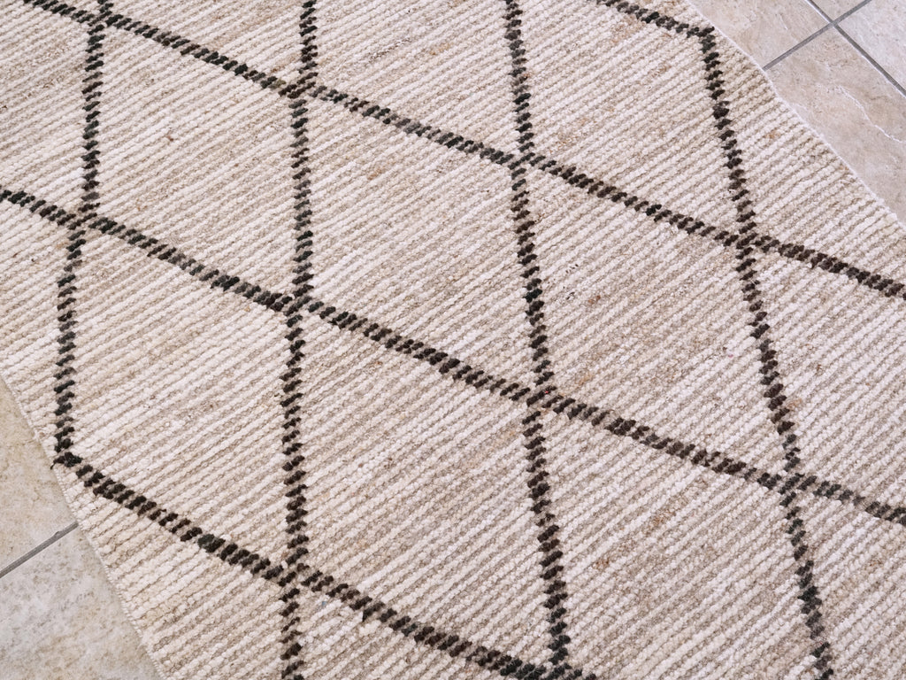 3x5 Ft Beige Moroccan Rug - Hand Knotted Area Rug