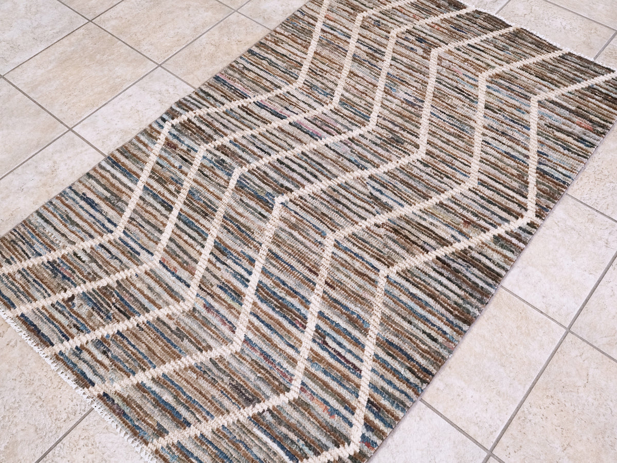 3x5 Ft Moroccan Rug - Hand Knotted Area Rug