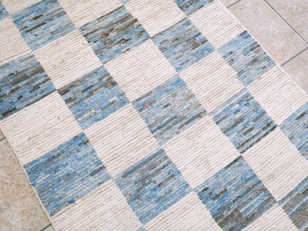 3x5 Ft White & Beige Moroccan Rug - Hand Knotted Area Rug
