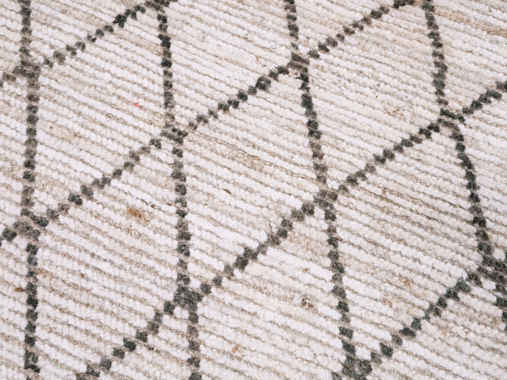 3x4 Ft Beige Moroccan Rug - Hand Knotted Area Rug