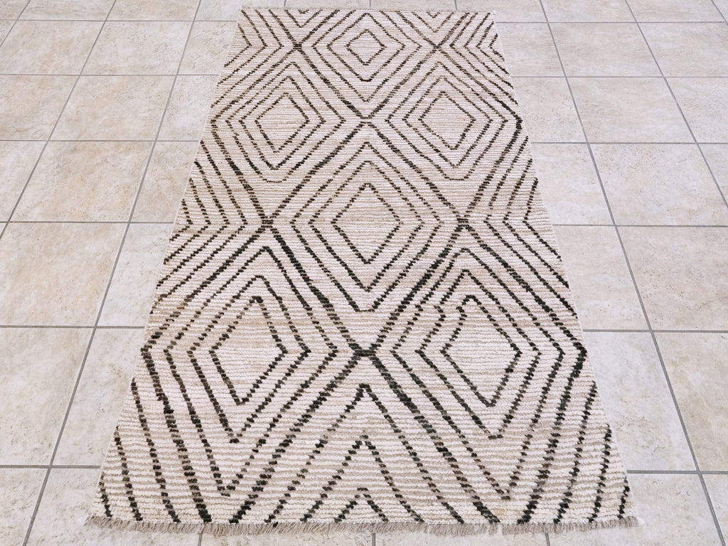 3x6 Ft Beige Moroccan Rug - Hand Knotted Area Rug