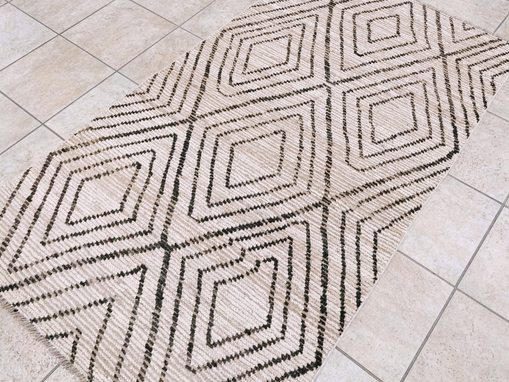 3x6 Ft Beige Moroccan Rug - Hand Knotted Area Rug