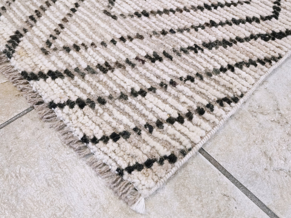 3x6 Ft Beige Moroccan Rug - Hand Knotted Area Rug