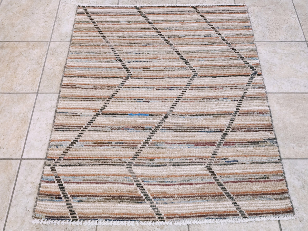 3x4 Ft Moroccan Rug - Hand Knotted Area Rug