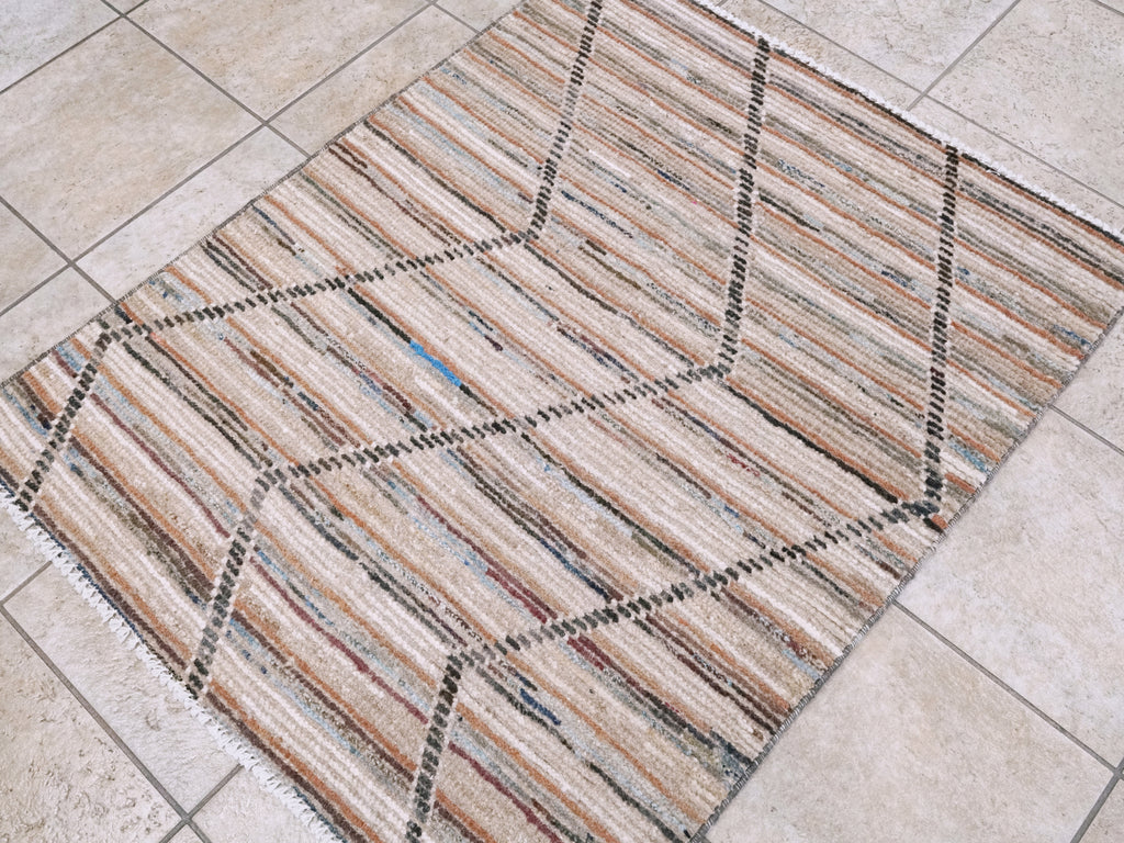 3x4 Ft Moroccan Rug - Hand Knotted Area Rug