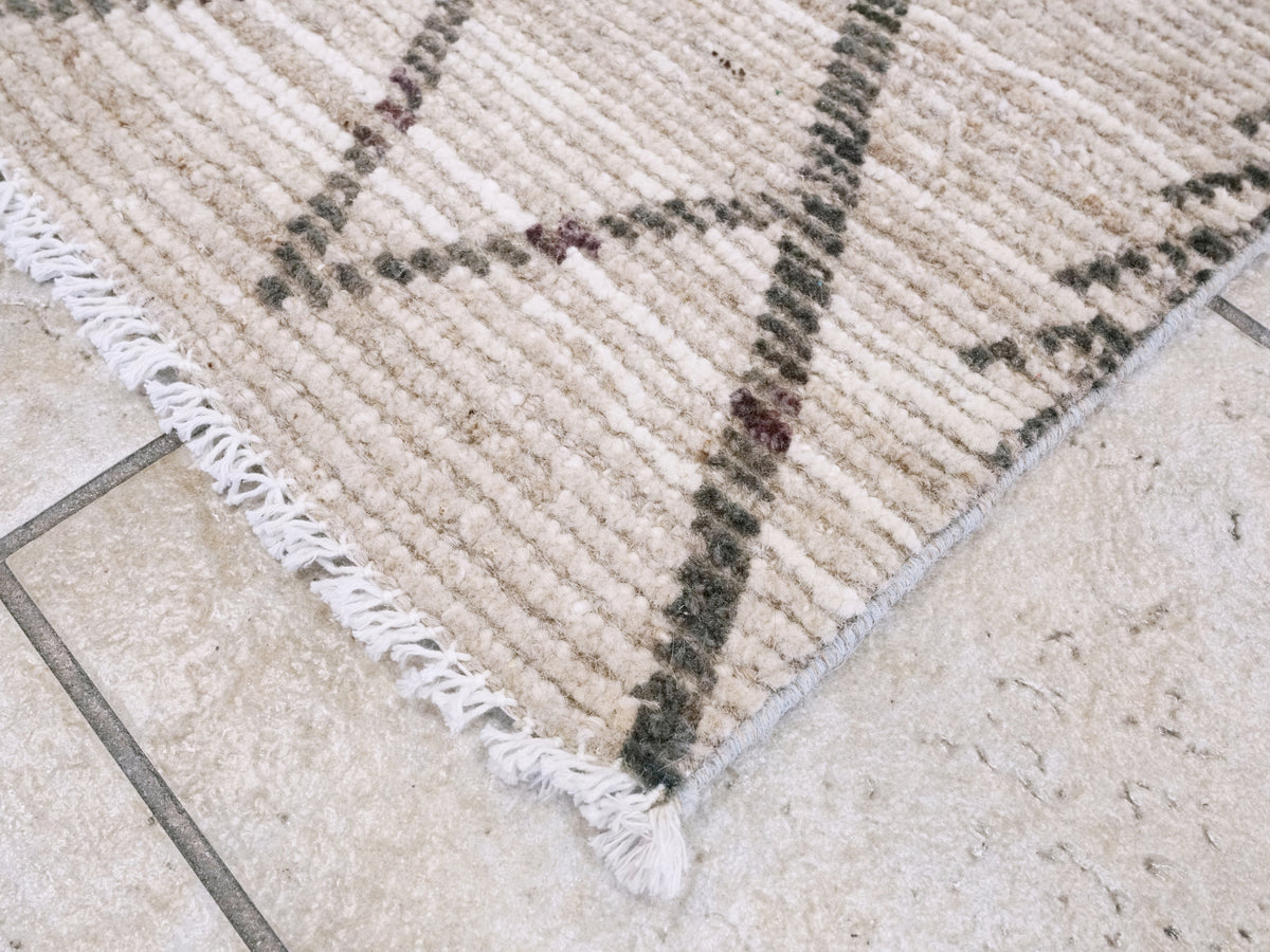 4x5 Ft Beige Moroccan Rug - Hand Knotted Wool Area Rug