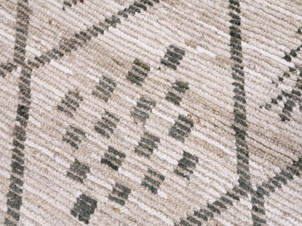 4x5 Ft Beige Moroccan Rug - Hand Knotted Wool Area Rug