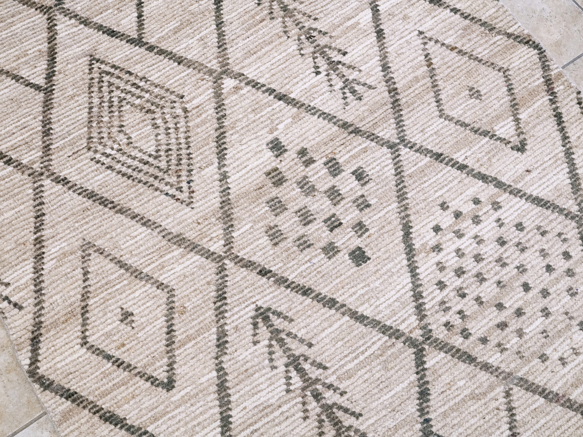 4x5 Ft Beige Moroccan Rug - Hand Knotted Wool Area Rug