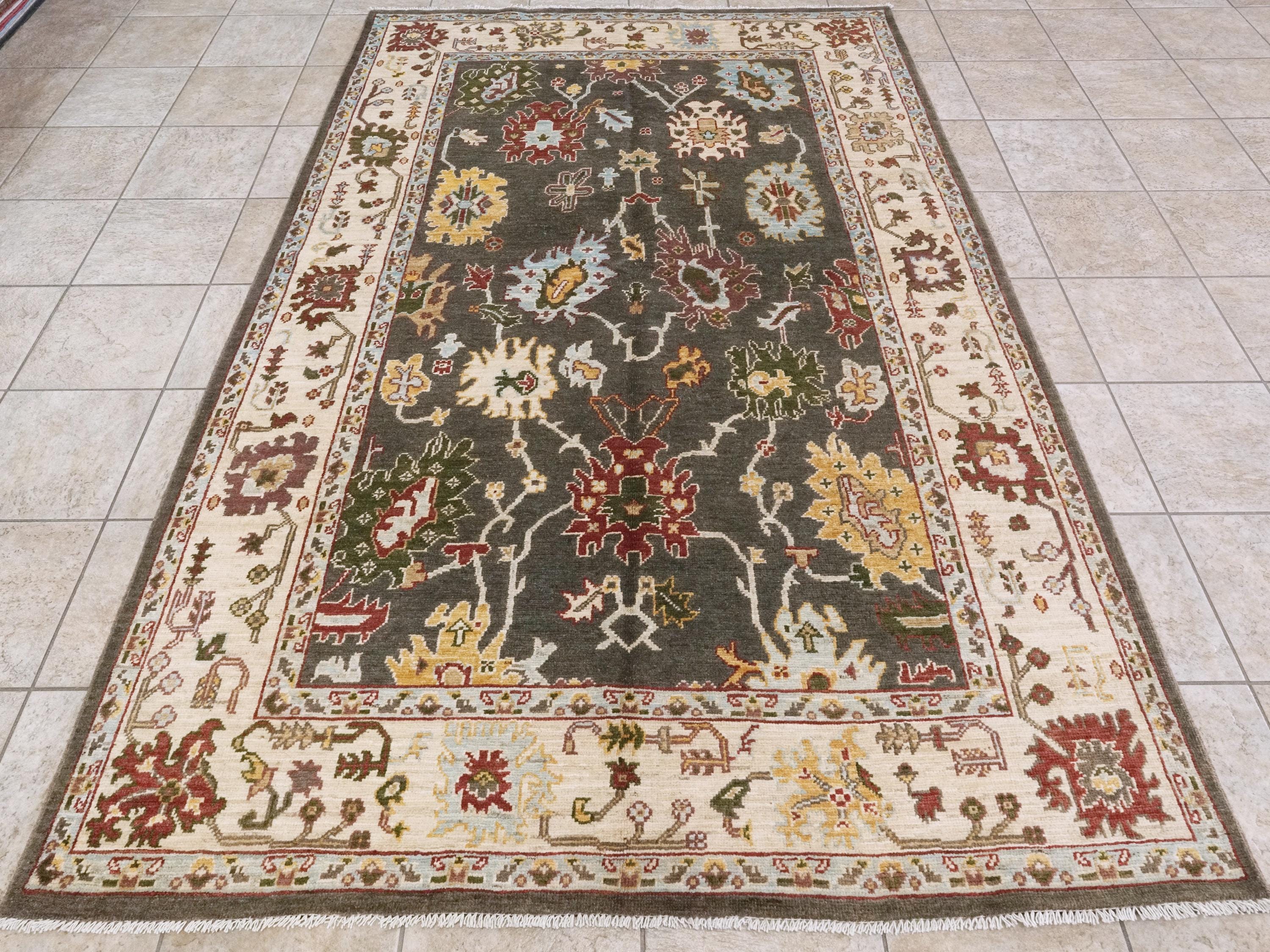 6x9 Ft Green & Beige Oushak Rug - Oriental Area Rug - Floral Design