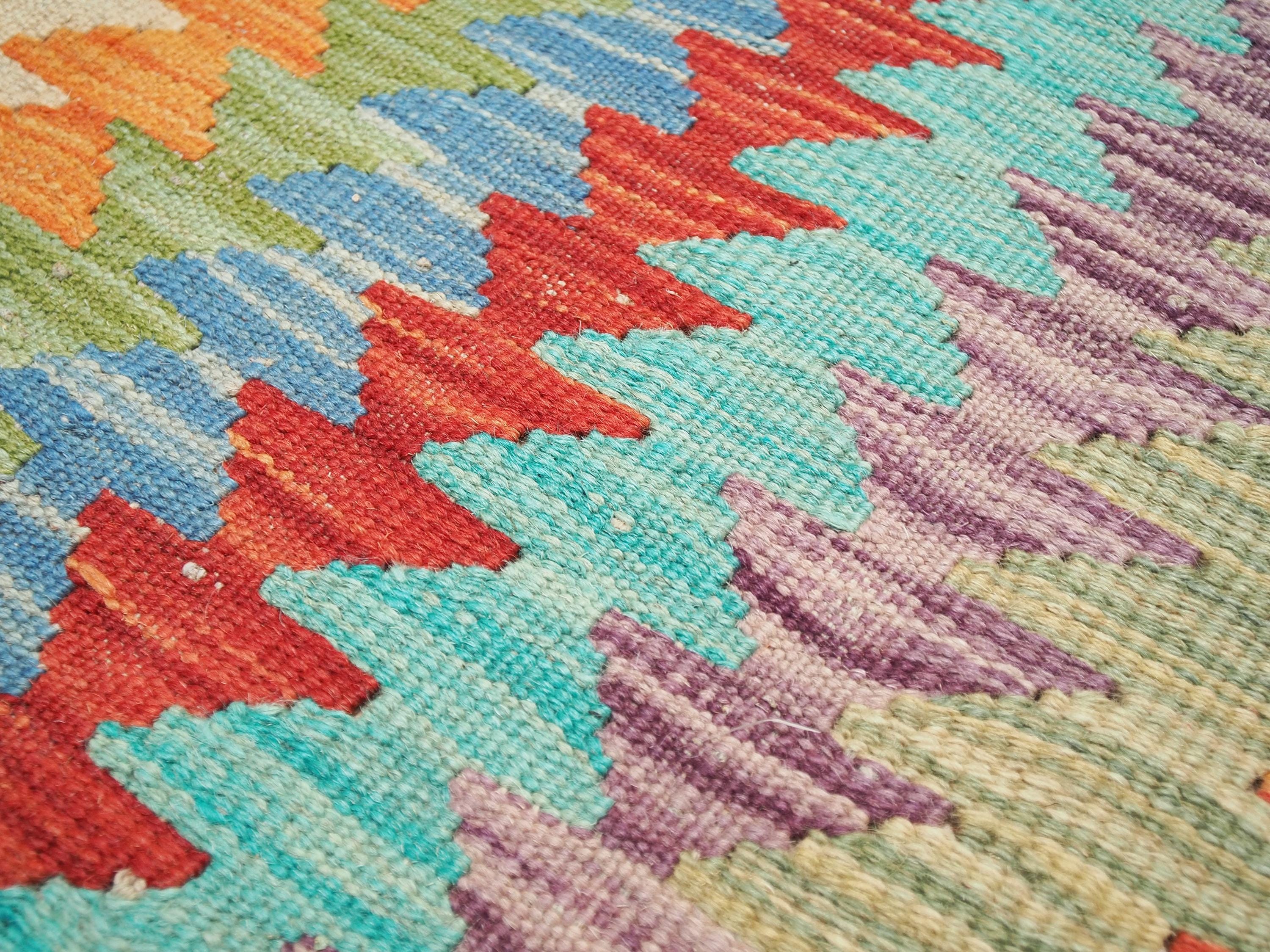 6x8 Ft Colorful Kilim Rug - Afghan Tribal Flat Weave