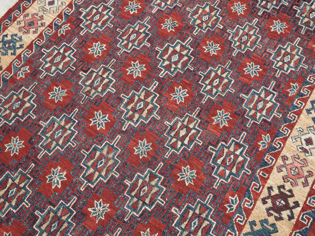 4x6 Ft Red Vintage Kilim Rug - Hand Knotted Afghan Rug
