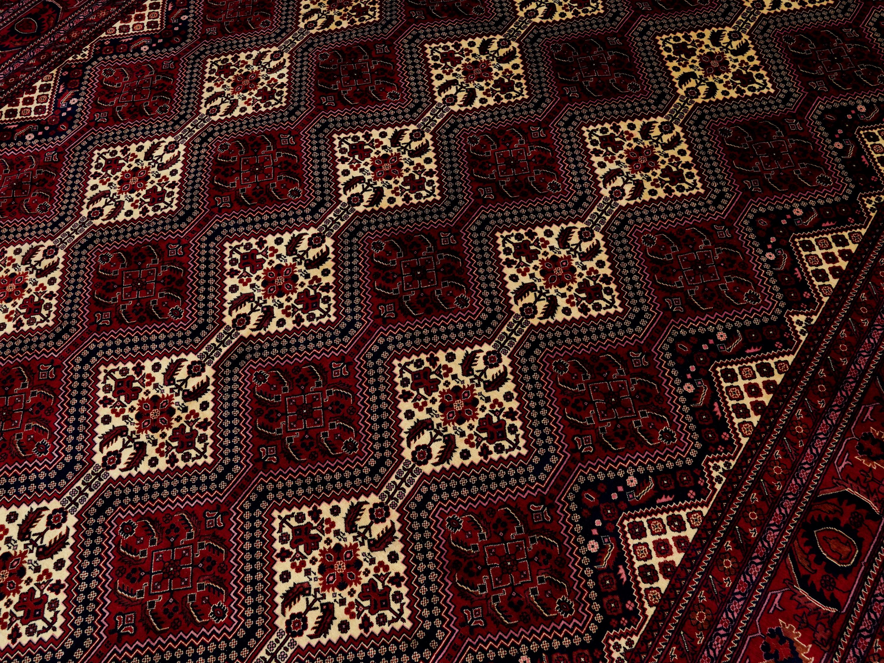 10x14 Ft Dark Red Bidjar Rug - Hand Knotted Oriental Rug
