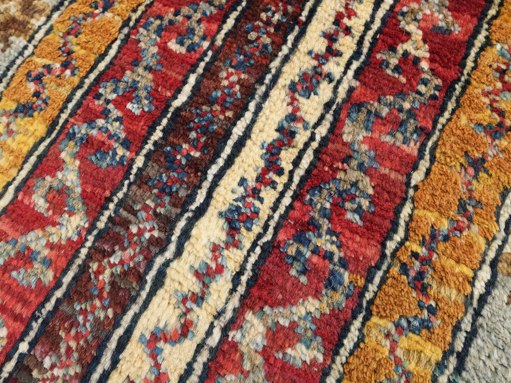 1x2 Ft Hand Knotted Heriz Rug - Red Afghan Wool Accent Rug