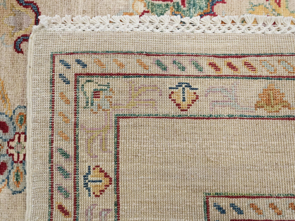 5x7 Ft Beige Serapi Rug - Hand Knotted Oriental Area Rug - Floral Design