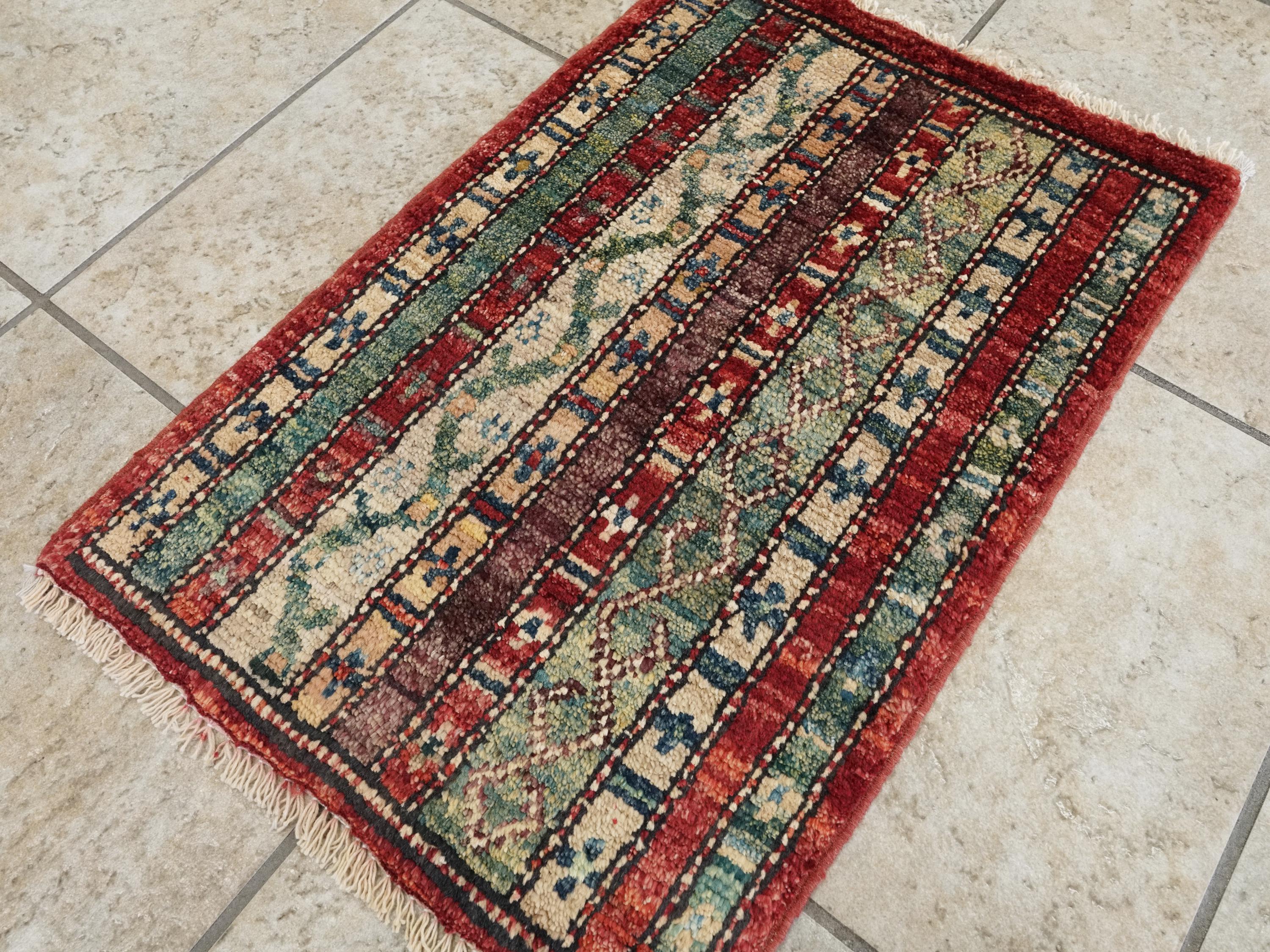 1x2 Ft Hand Knotted Heriz Rug - Red & Green Afghan Wool