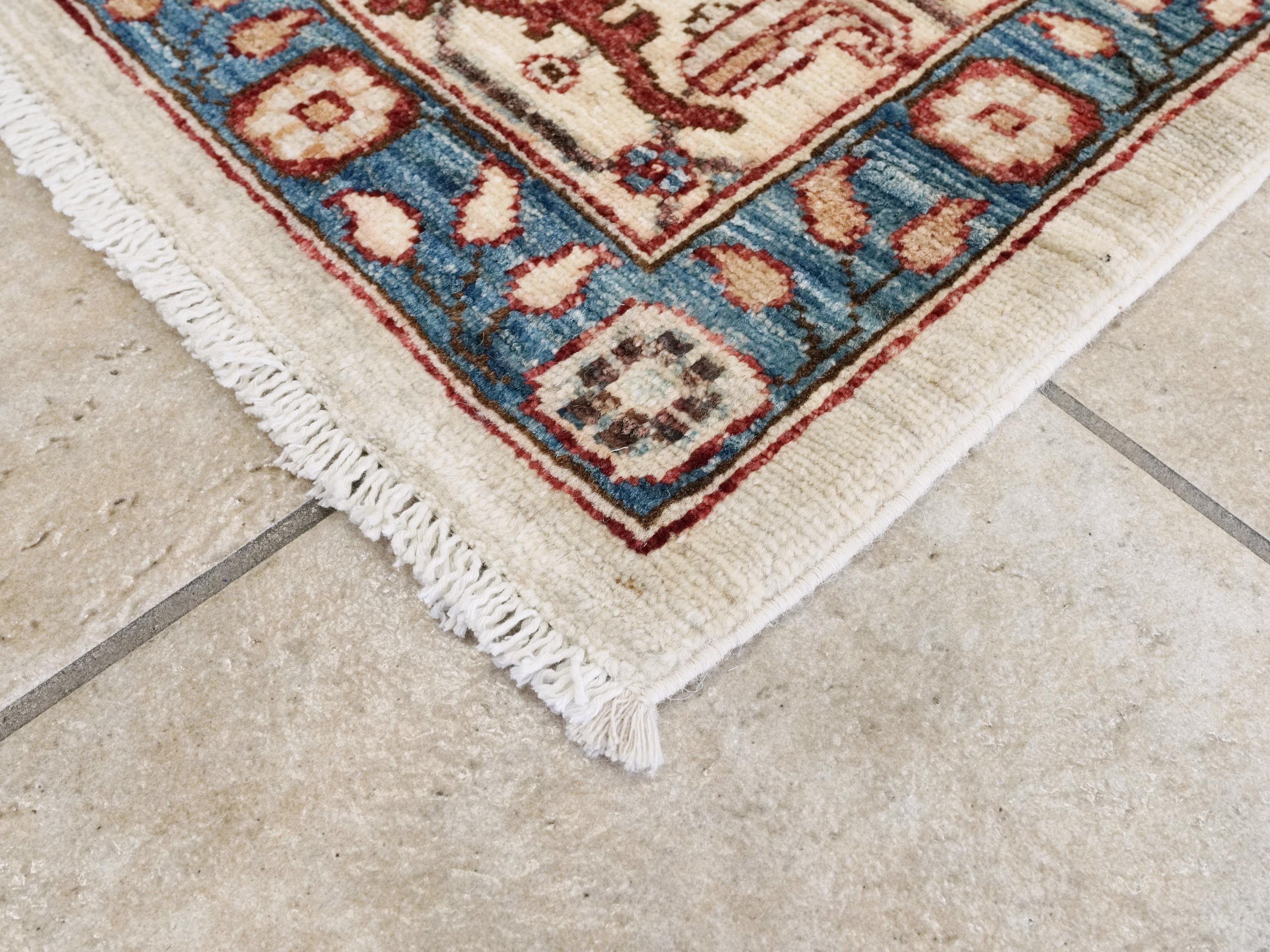 6x9 Ft Beige Bidjar Rug - Hand Knotted Wool Area Rug