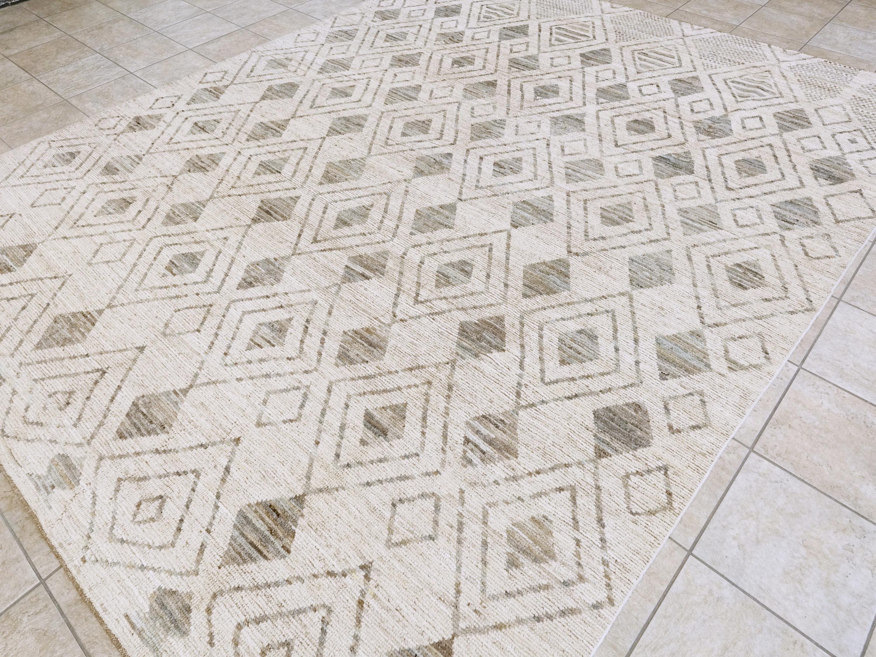 9x12 Ft Beige & Gray Moroccan Rug - Hand Knotted Wool Area Rug