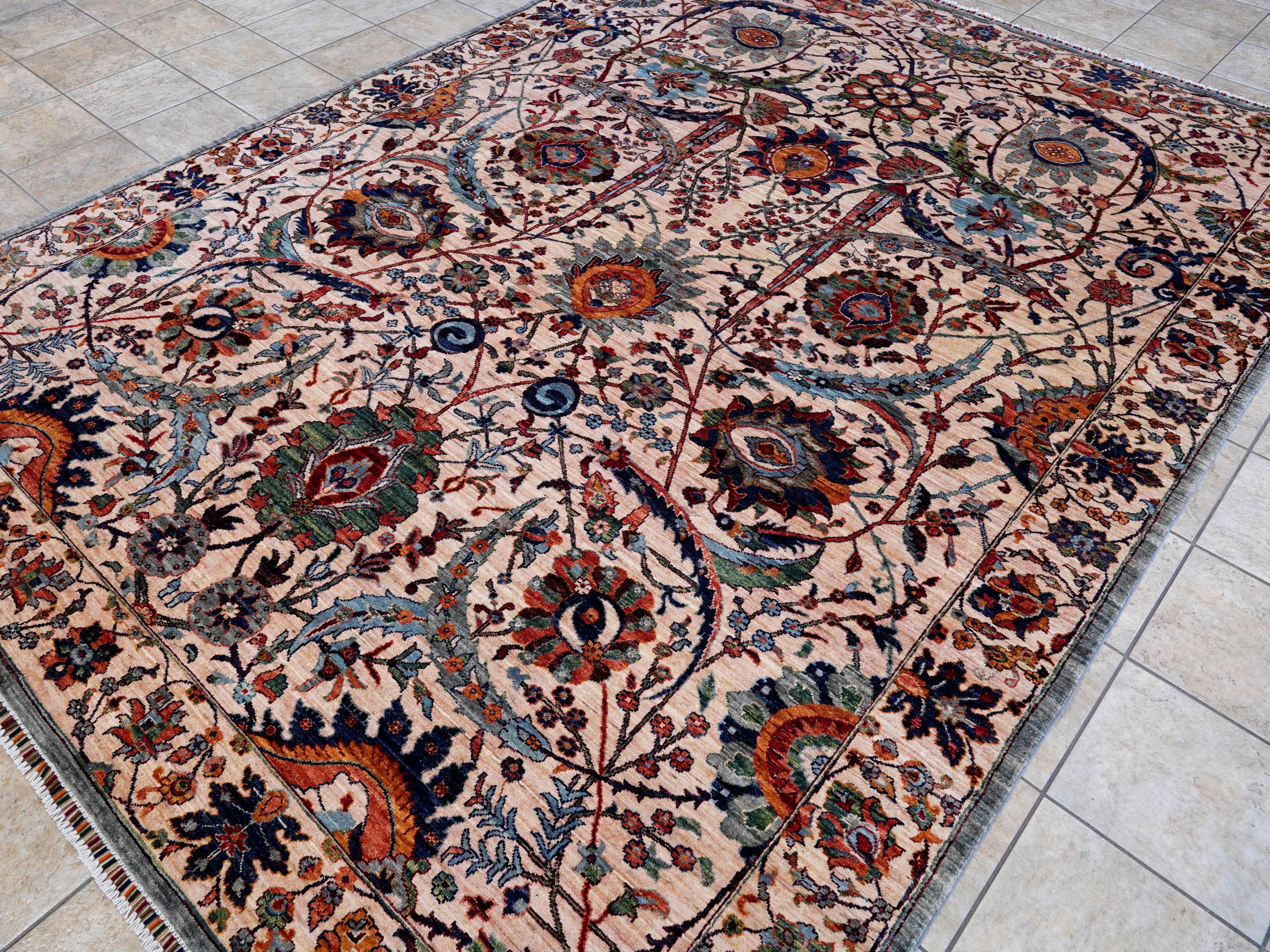 9x12 Ft Beige Serapi Rug - Afghan Oriental Area Rug - Persian Design