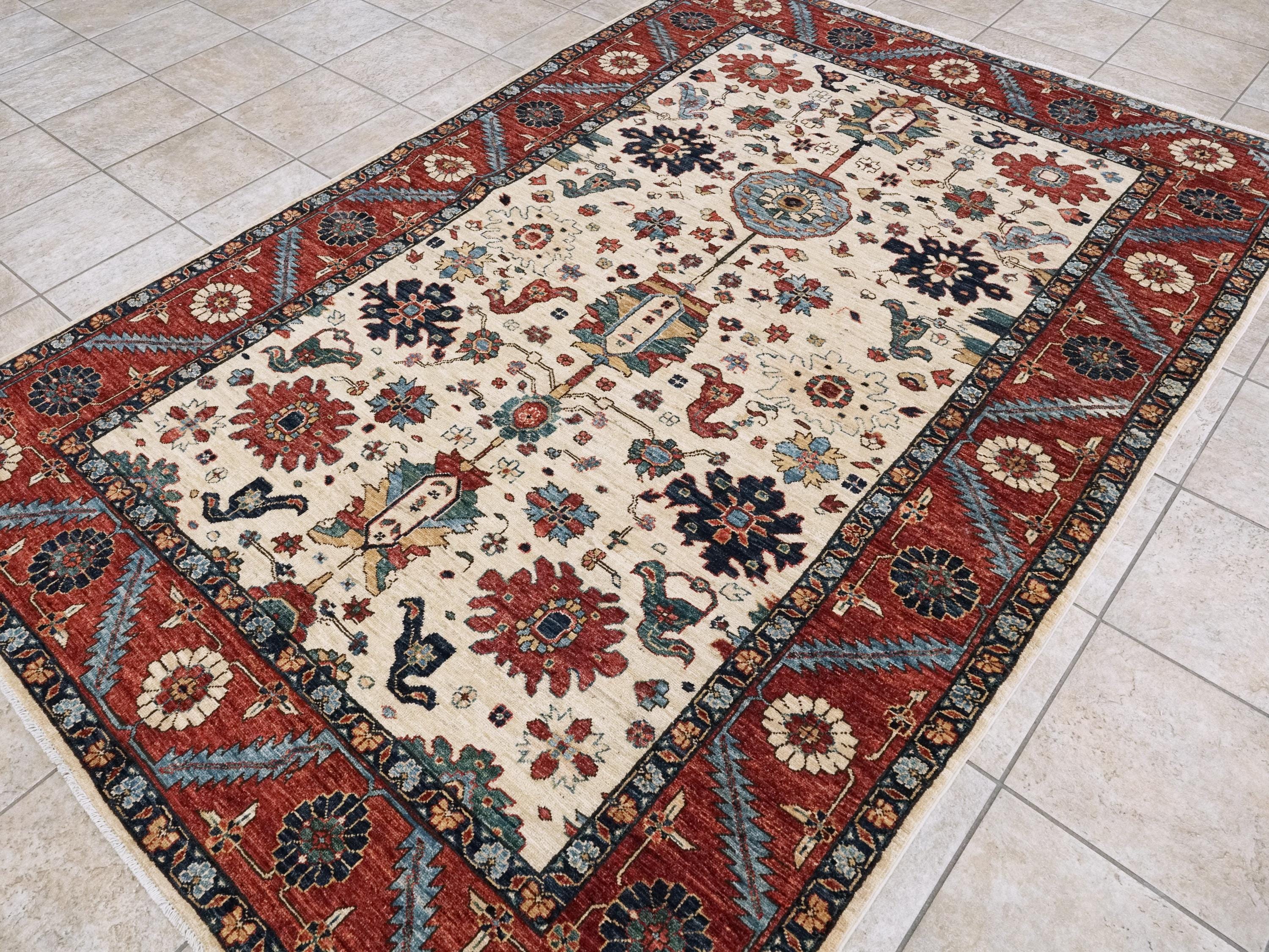 6x9 Ft Red & Beige Serapi Rug - Oriental Area Rug - Floral Design