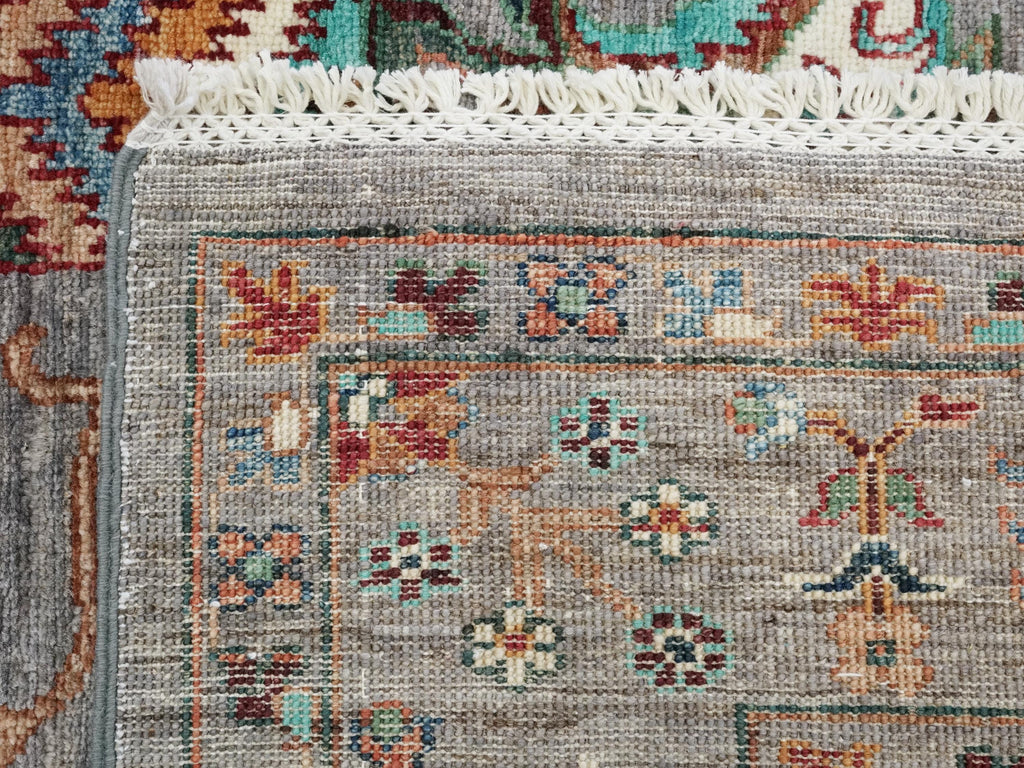 5x7 Ft Gray Serapi Rug - Hand Knotted Floral Rug