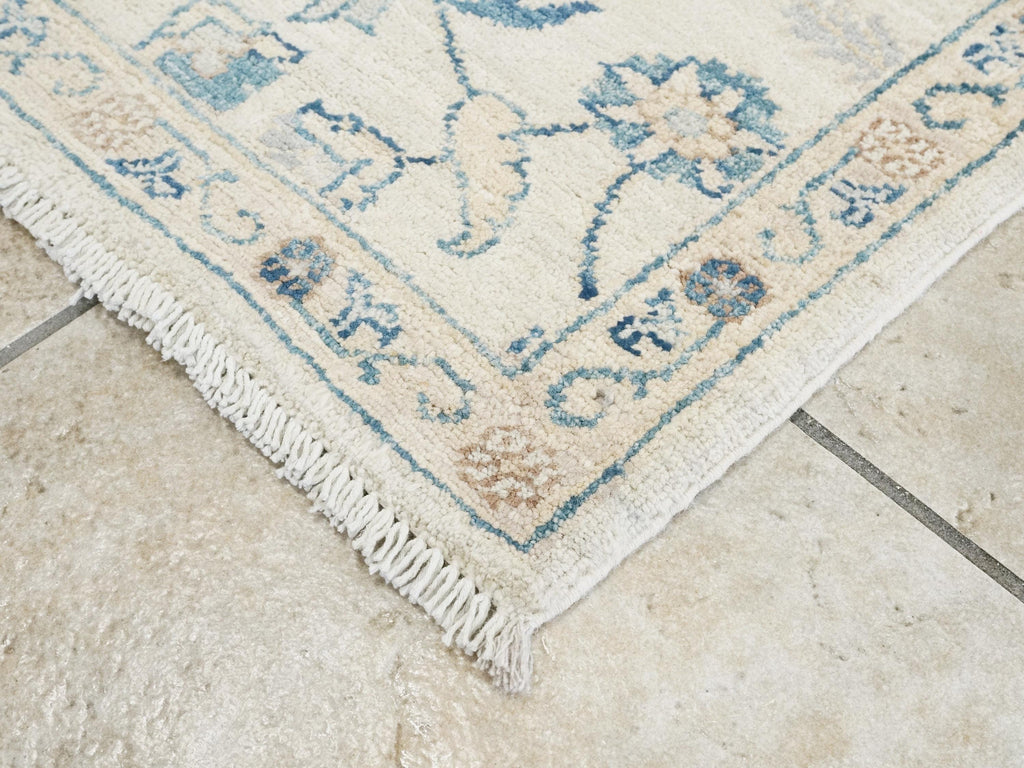 5x7 Ft White Serapi Rug - Vintage Afghan Floral Rug - Persian Design