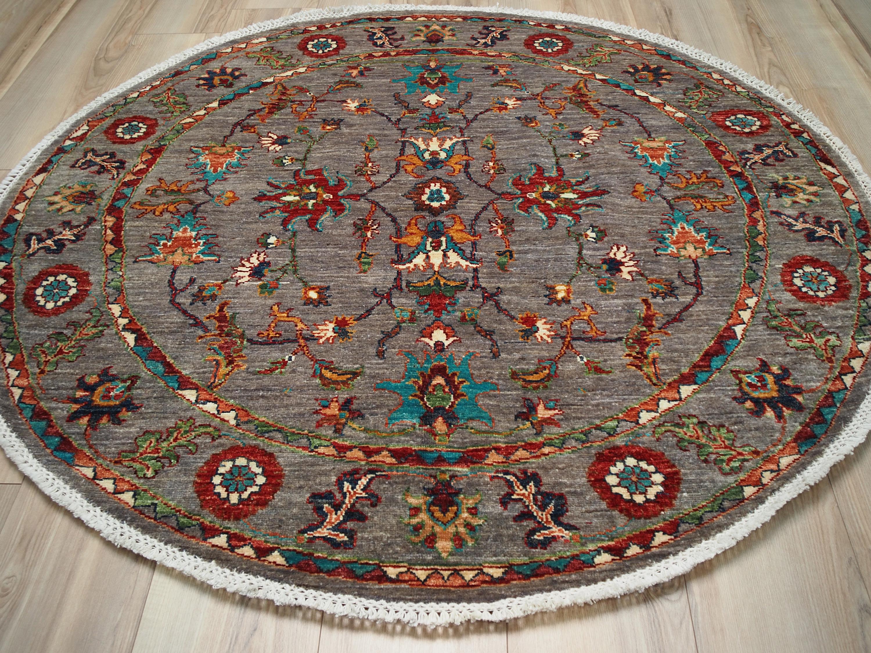 5x5 Ft Gray Serapi Rug - Round Floral Rug -  Persian Design