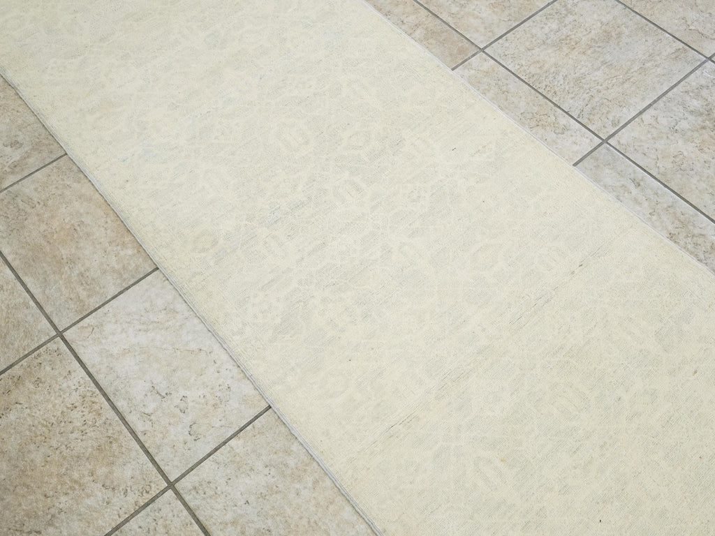 7 Ft Vintage Heriz Runner - Hand Knotted Wool Rug - Beige Persian Style