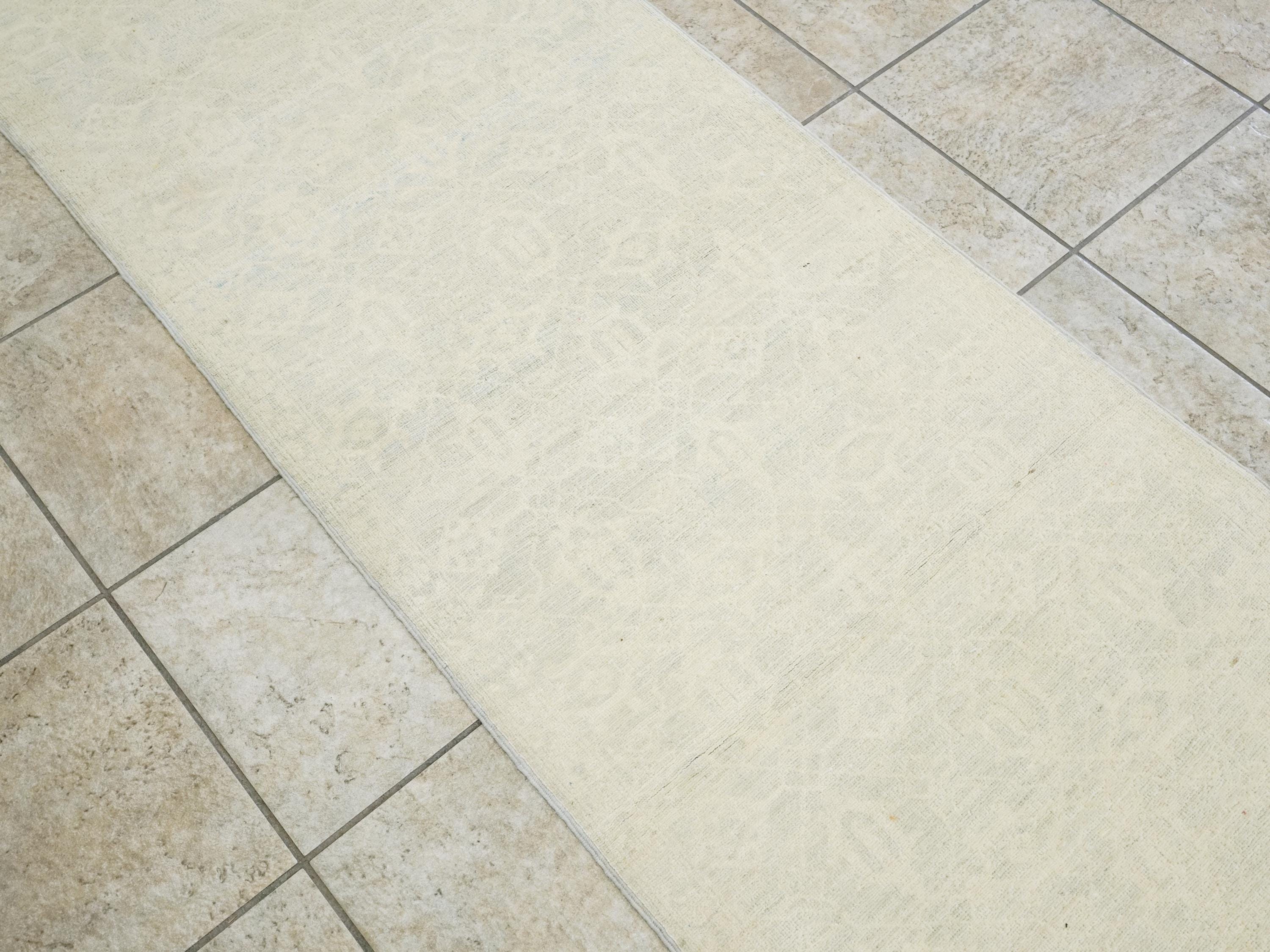 7 Ft Vintage Heriz Runner - Hand Knotted Wool Rug - Beige Persian Style