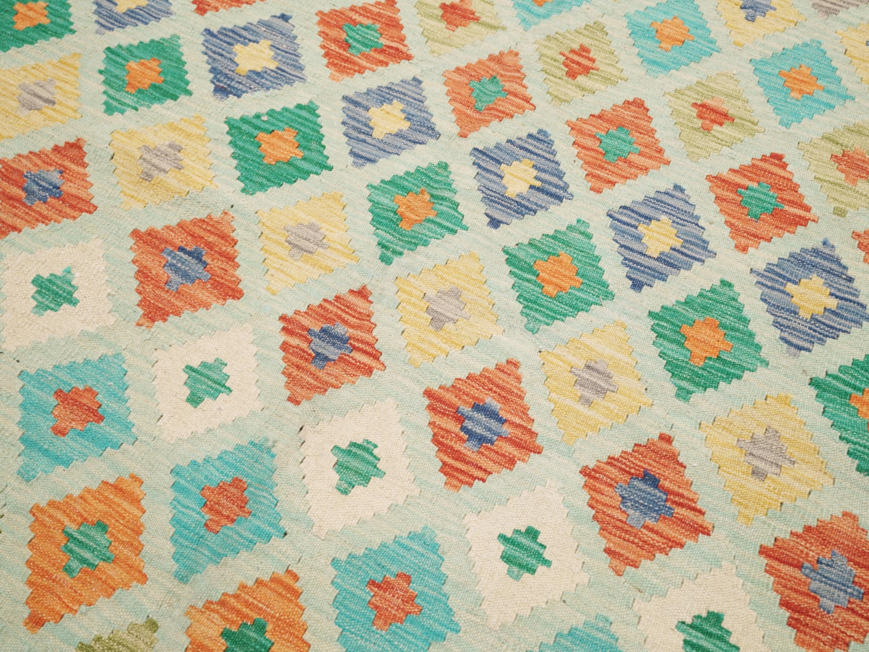 6x8 Ft Green Kilim Rug - Traditional Wool Flat Weave - Geometric Design