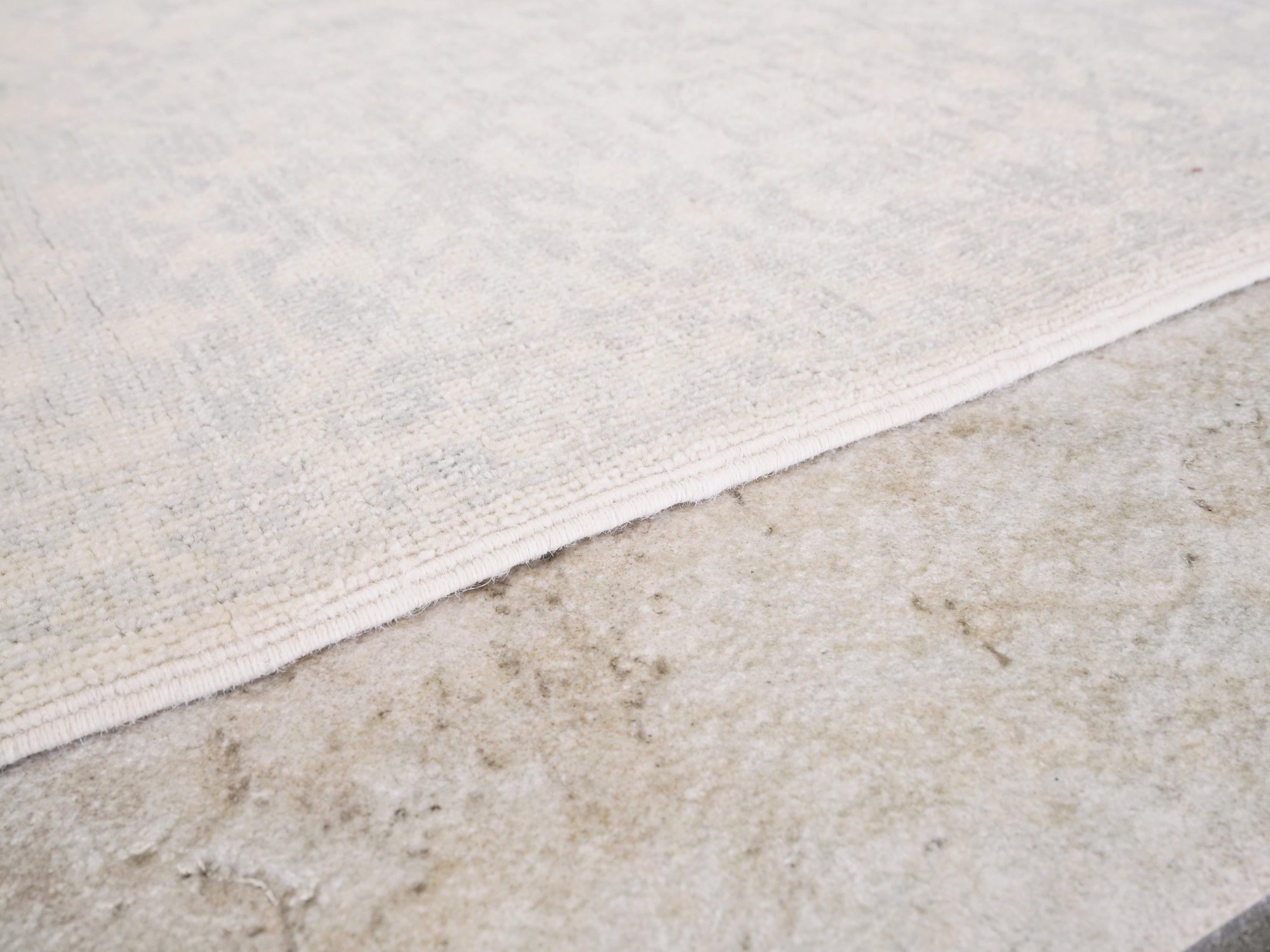 6x9 Ft White Vintage Heriz Rug - Afghan Handmade Area Rug