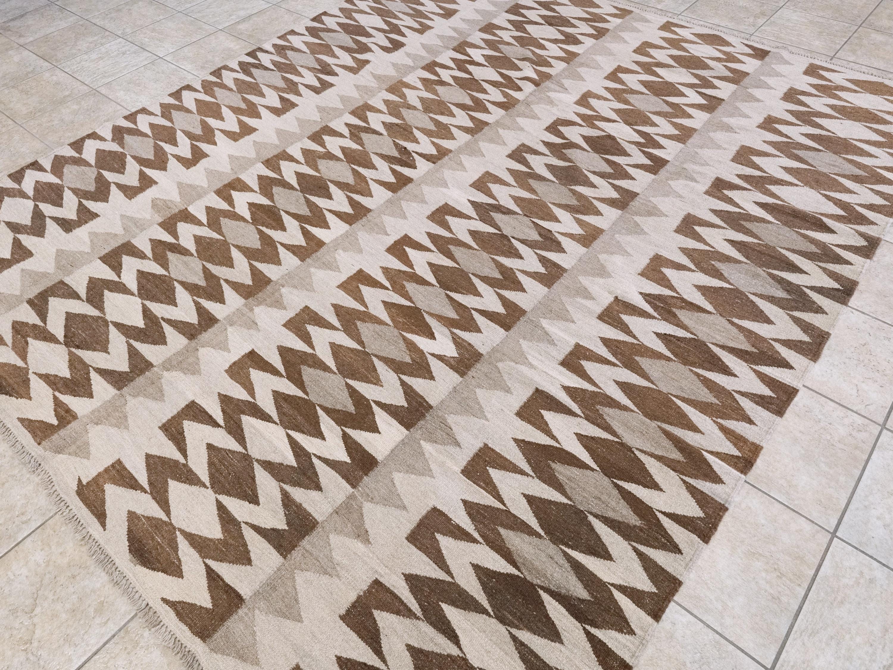 8x10 Ft Brown & Beige Kilim Rug - Flat Weave Area Rug - Geometric Design