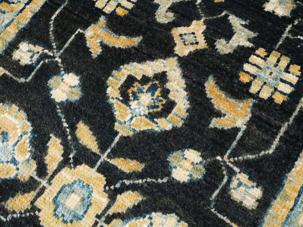 2x3 Black & Blue Serapi Rug - Floral Accent Rug