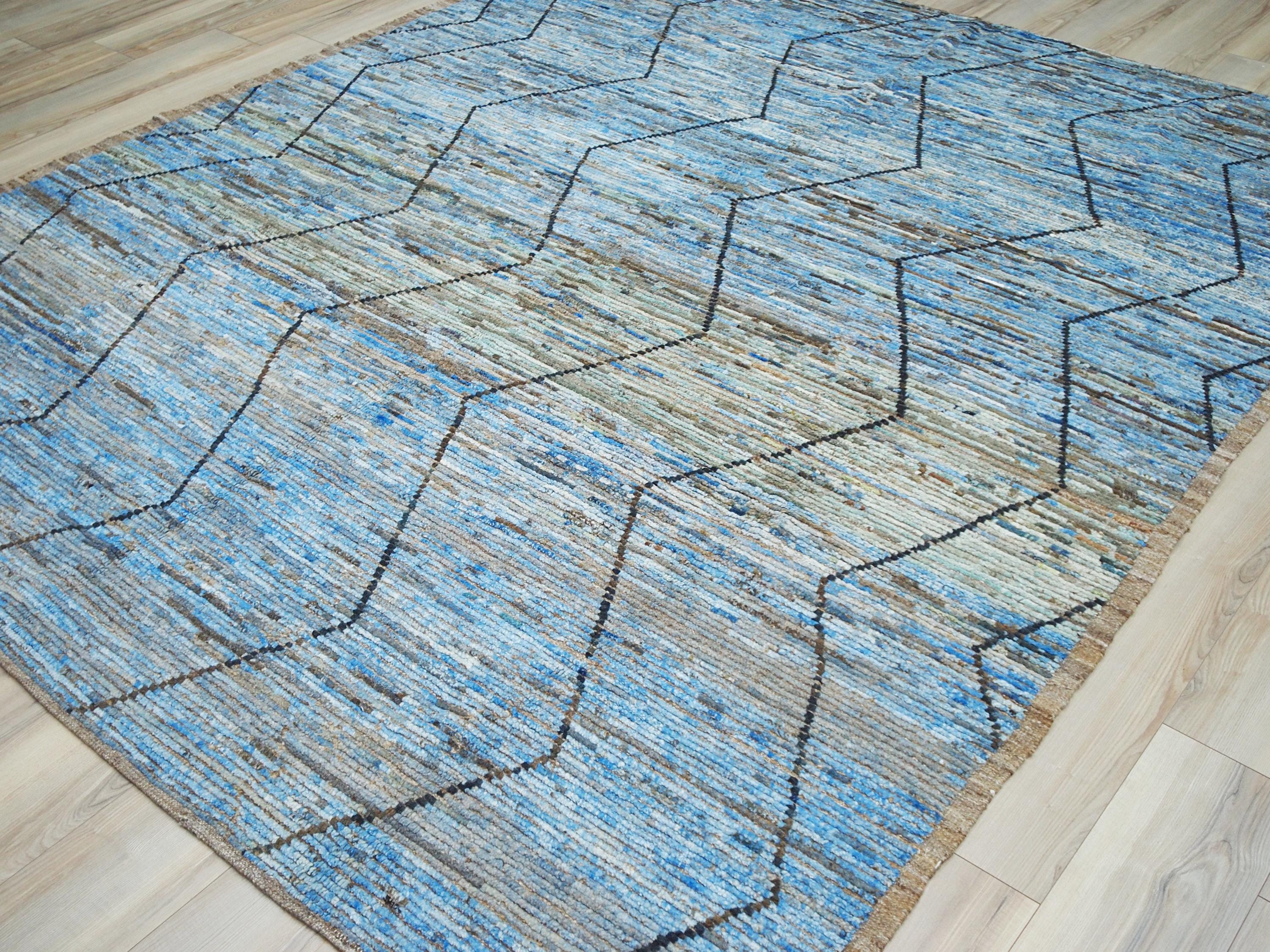 8x10 Ft Blue Moroccan Rug - Hand Knotted Area Rug