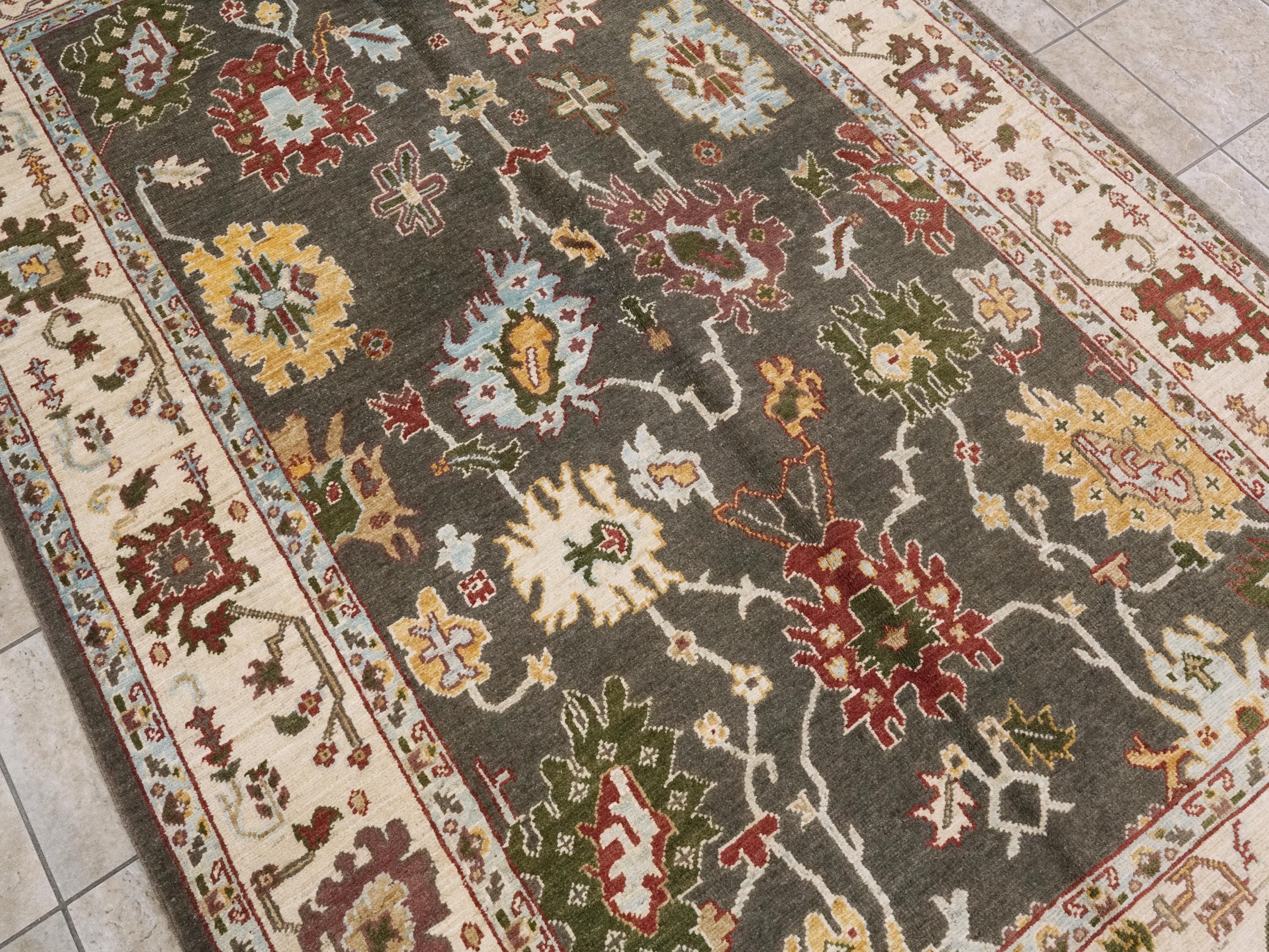 6x9 Ft Green & Beige Oushak Rug - Oriental Area Rug - Floral Design