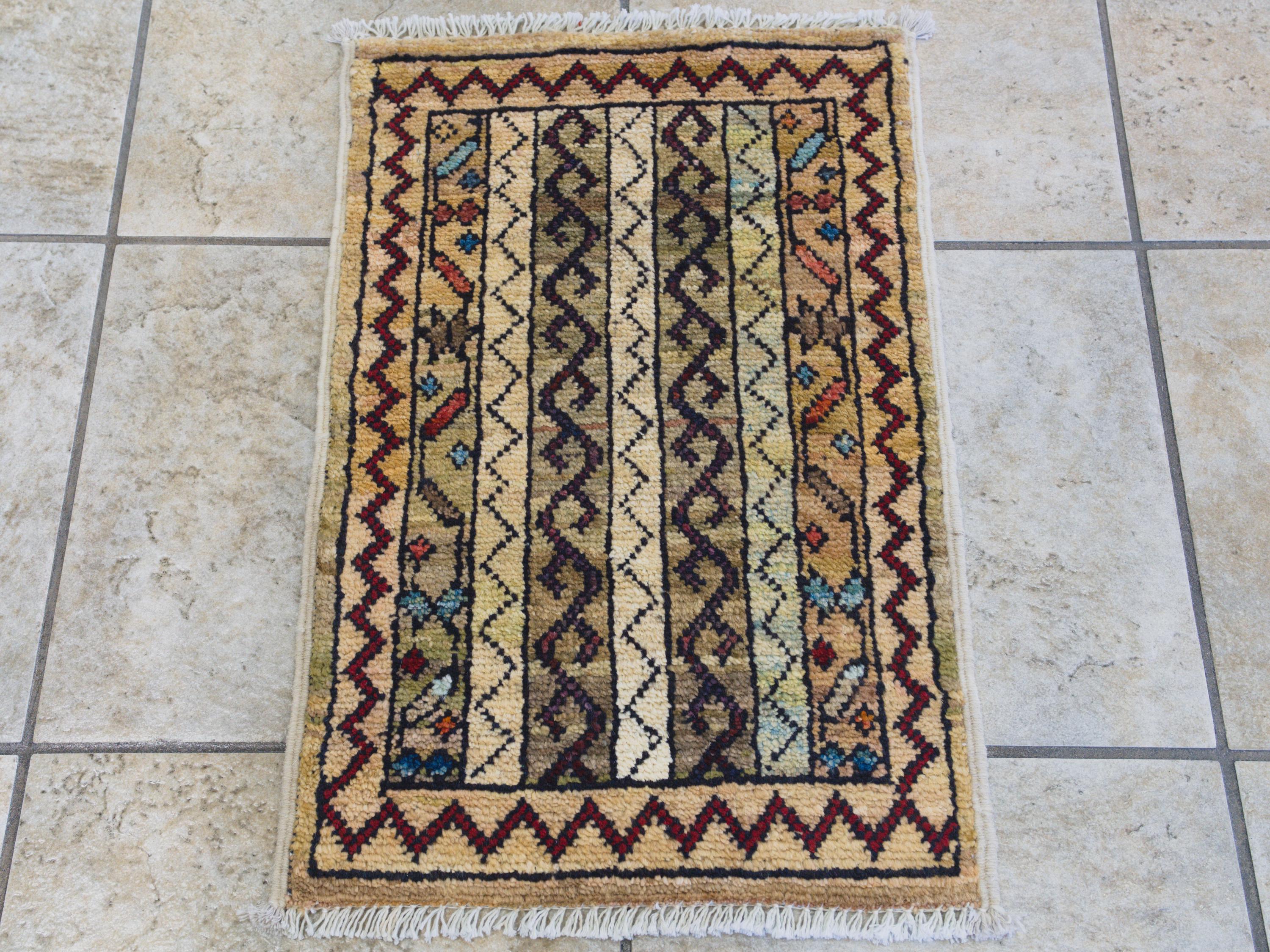 1x2 Ft Beige Khorjin Rug - Wool Accent Rug