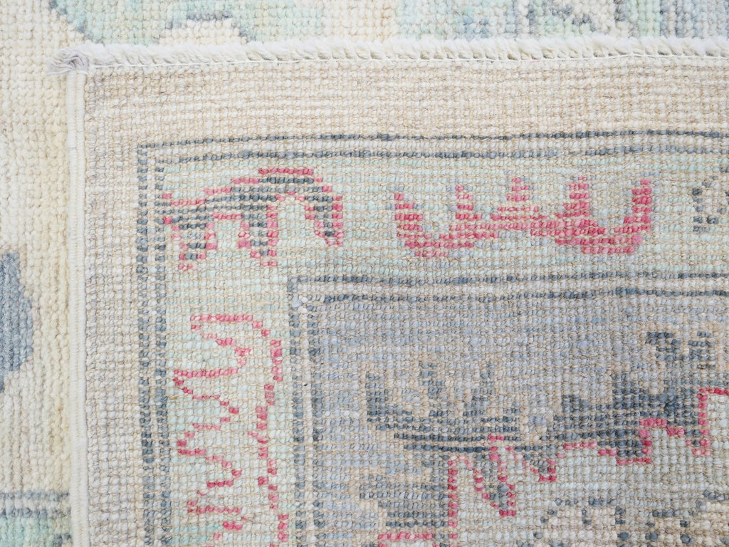 9x12 Ft White Pastel Oushak Rug - Handmade Area Rug - Floral Design