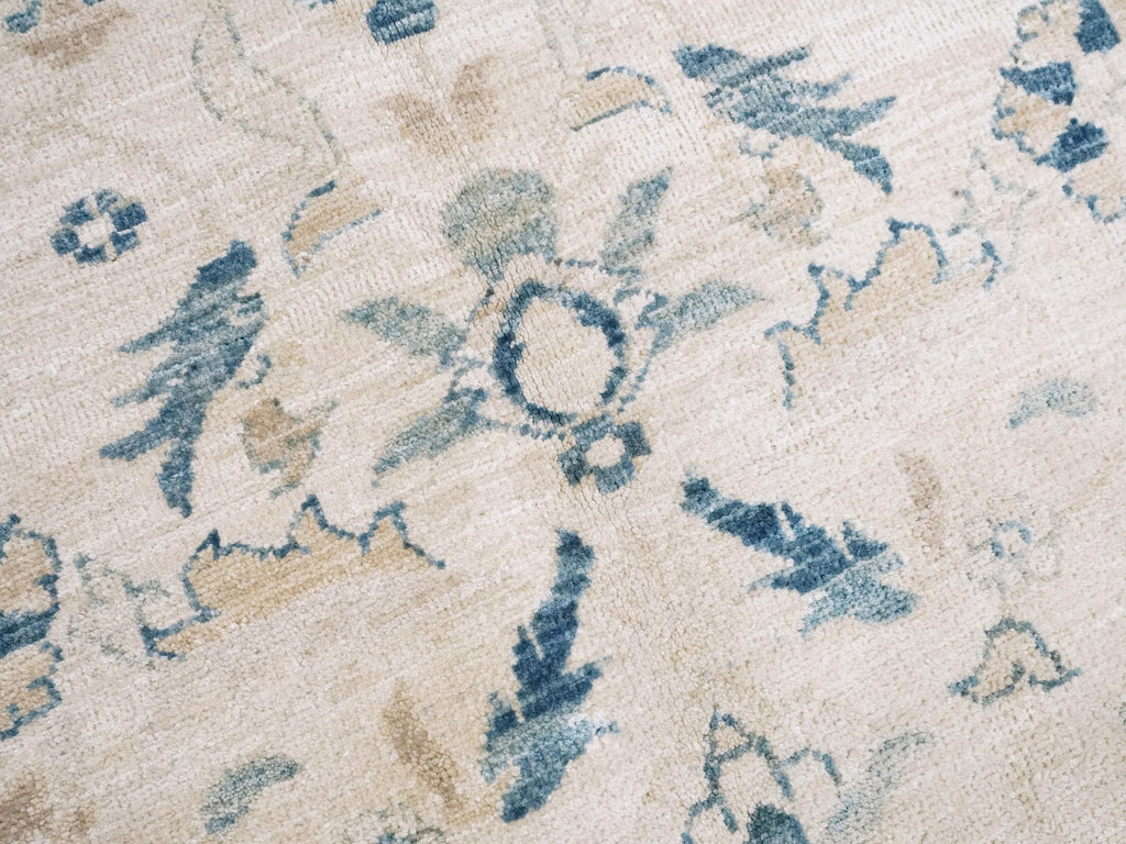 Handmade White Serapi Rug - 4x6 Ft Oriental Area Rug - Floral Design