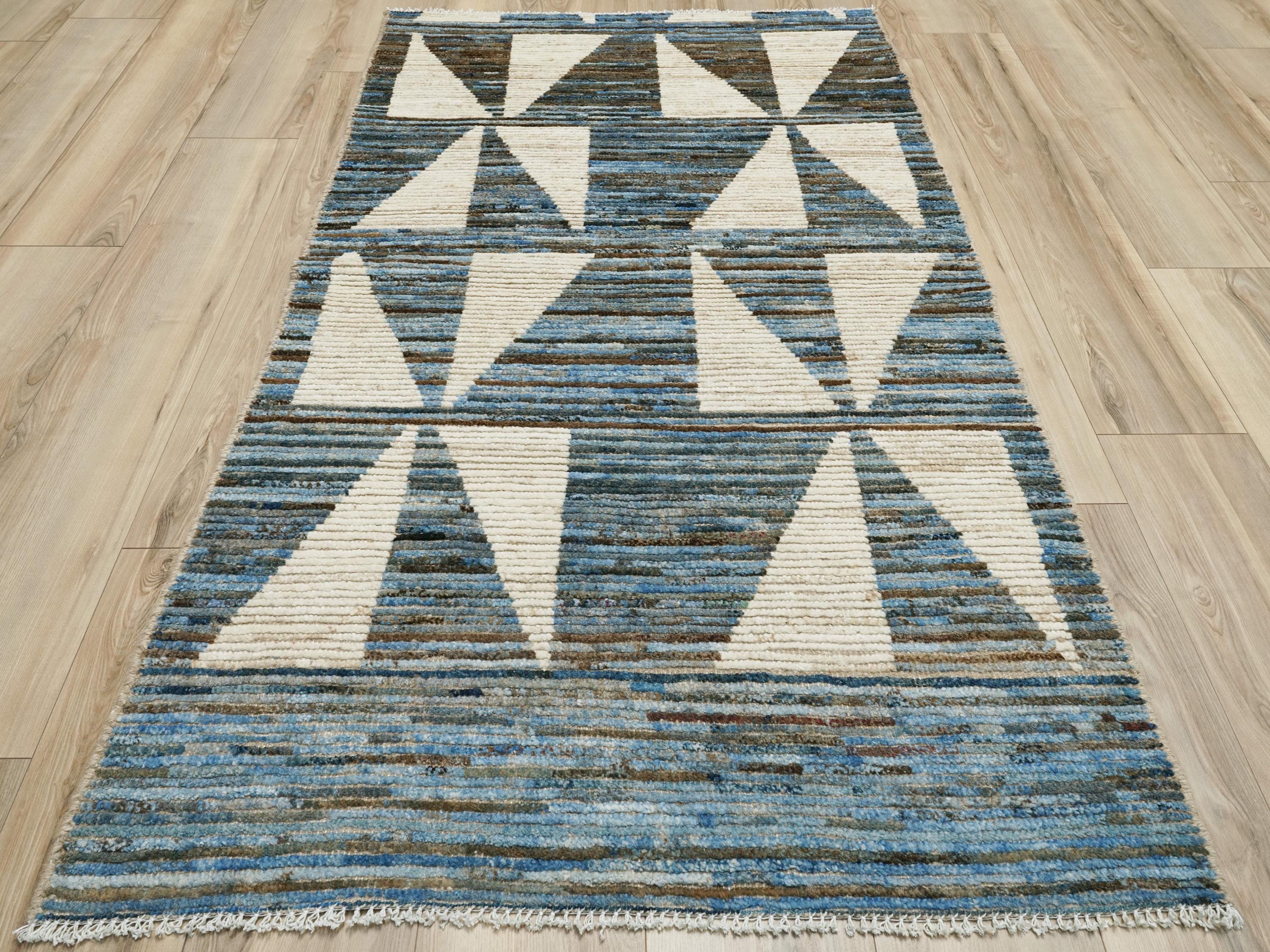 3x6 Ft Hand Knotted  Moroccan Rug - Blue & White Area Rug