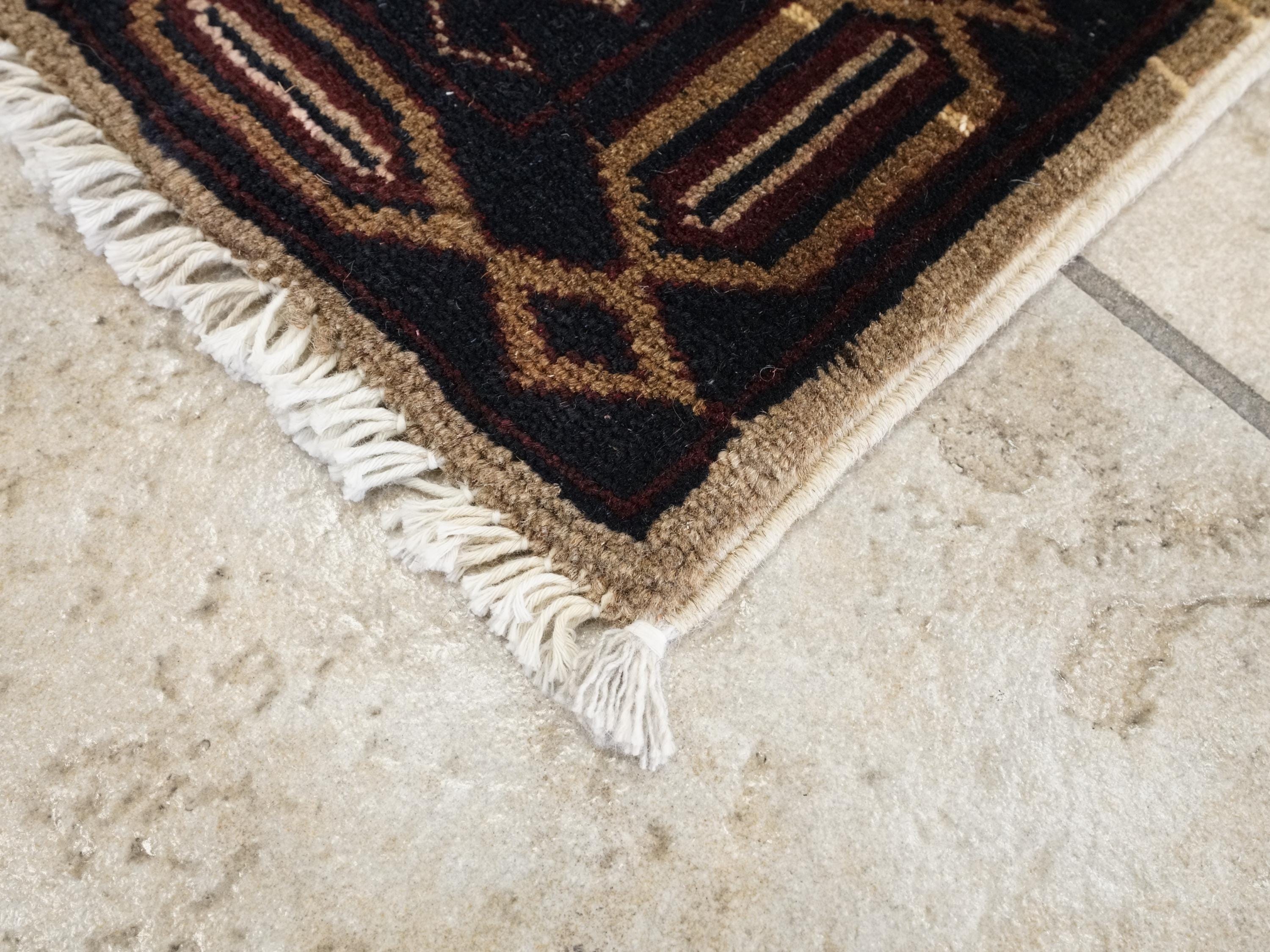 1x2 Ft Hand Knotted Heriz Rug - Black & Red Afghan Wool Accent Rug