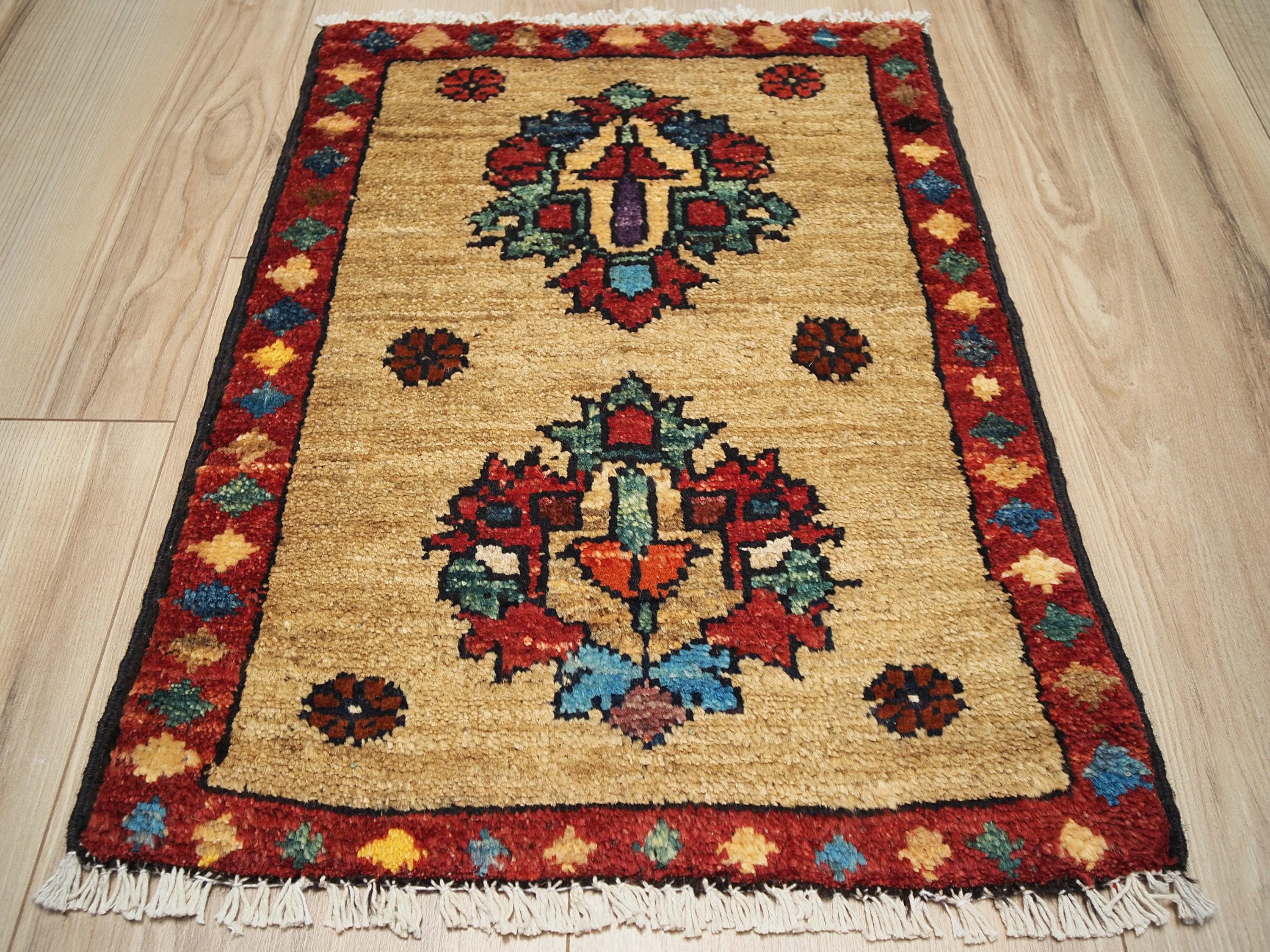 1x2 Ft Hand Knotted Wool Serapi Rug - Beige Floral Accent Rug