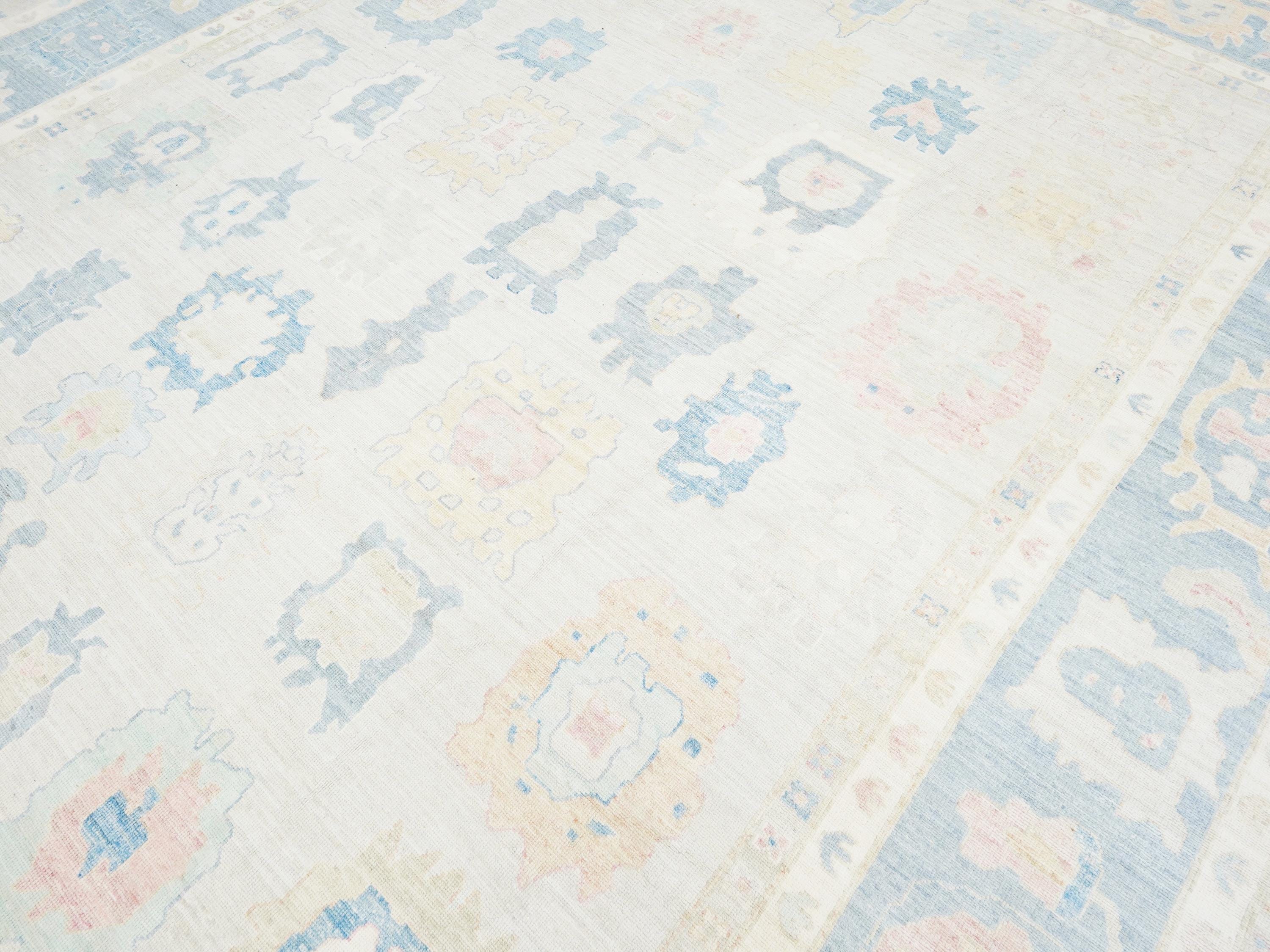 12x15 Ft Muted Ushak Rug - Traditional Wool Area Rug - White & Blue Turkish design