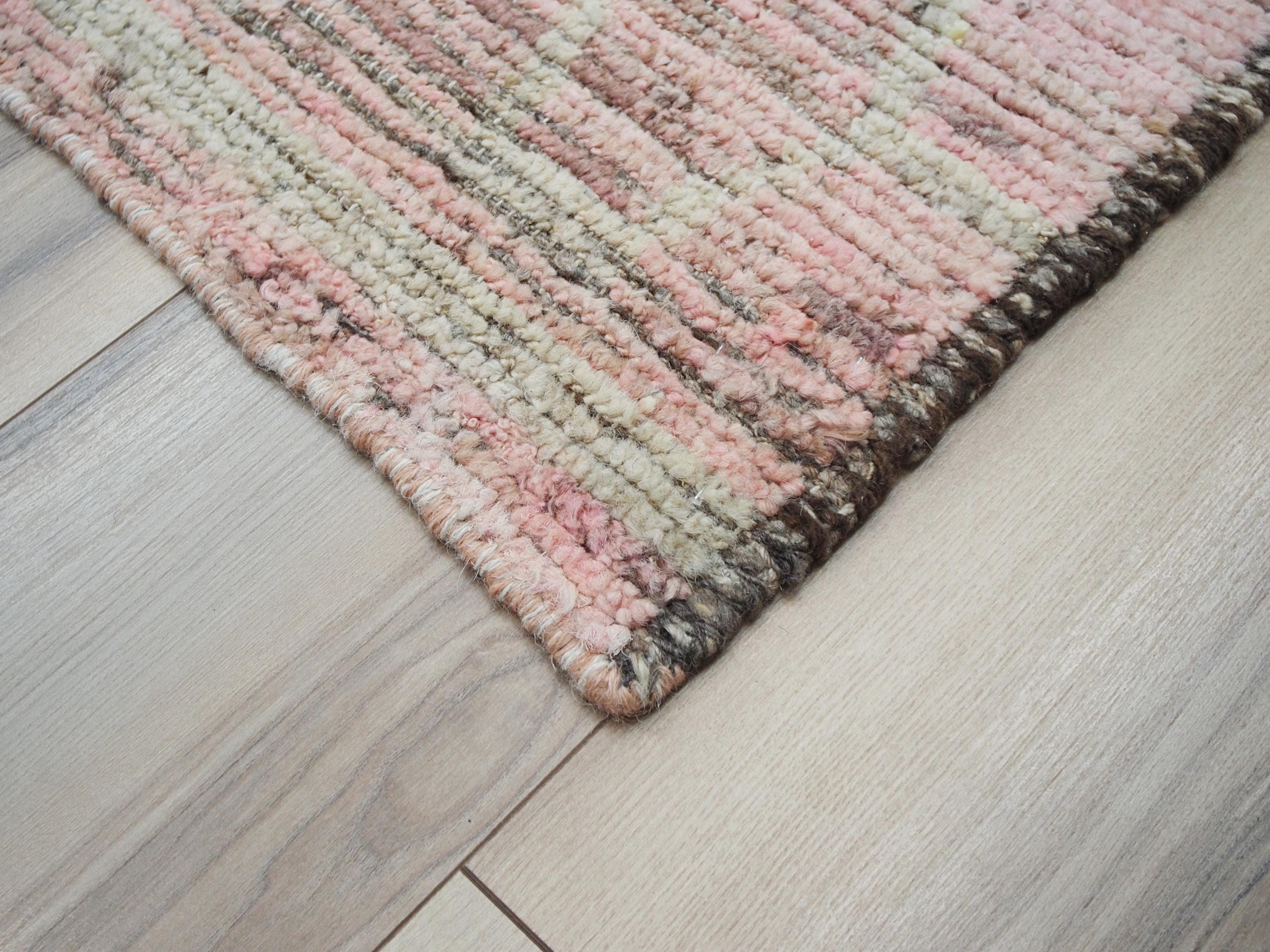 8x9 Ft Pink Moroccan Rug - Handmade Wool Area Rug