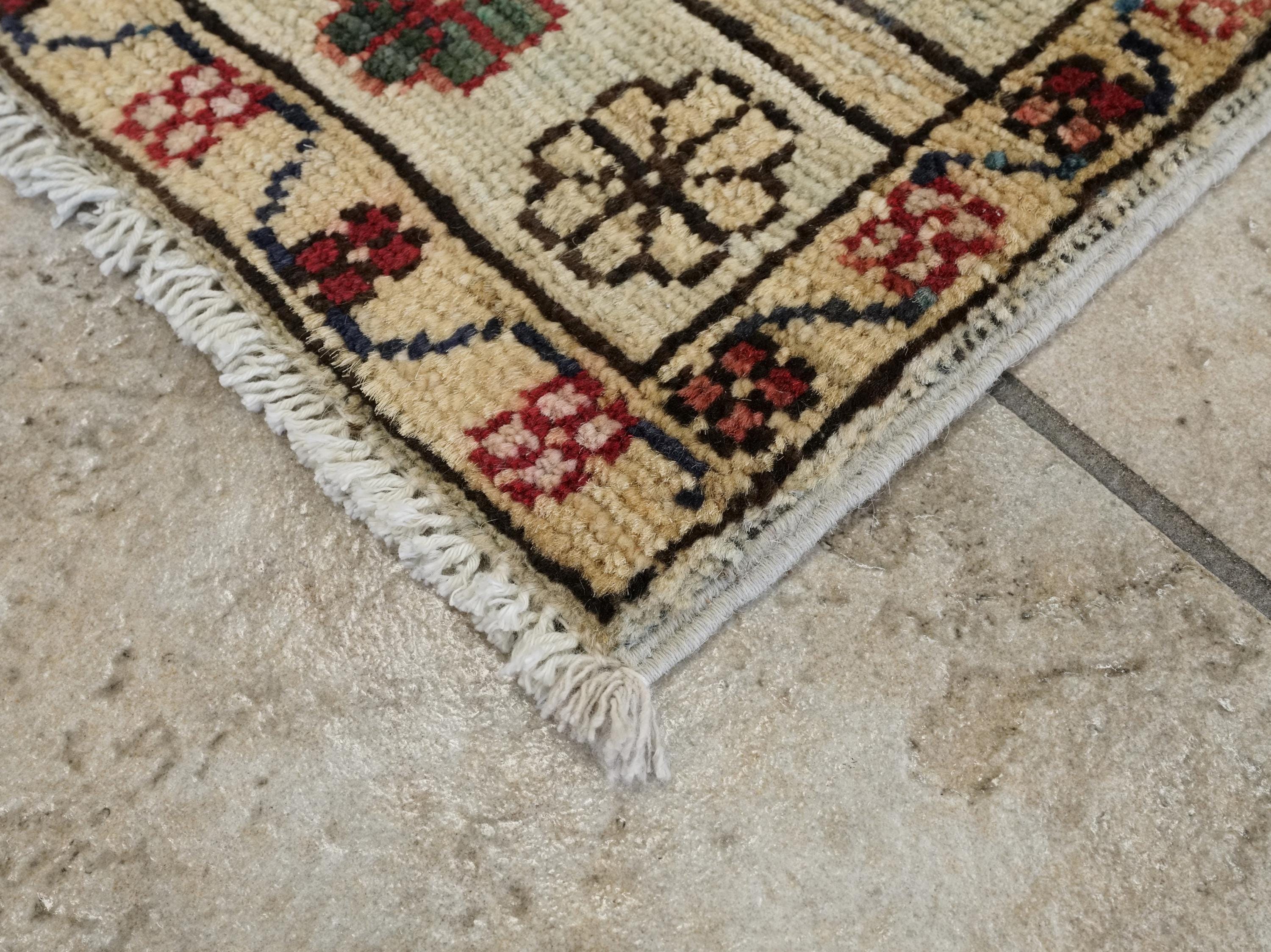 1x2 Ft Hand Knotted Beige Serapi Rug - Ghazni Wool Floral Rug