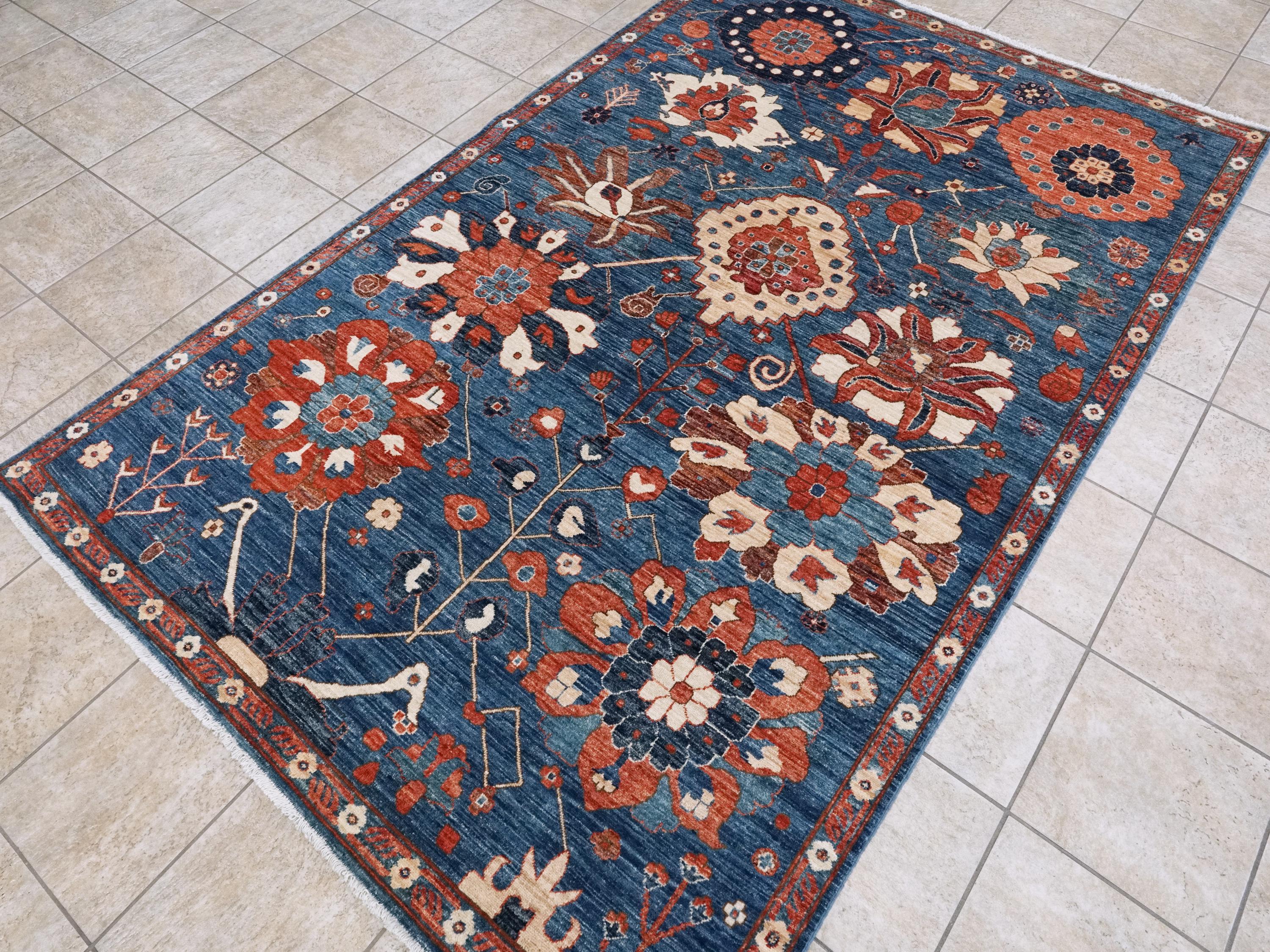 6x9 Ft Blue Serapi Rug - Oriental Area Rug - Allover Floral Design