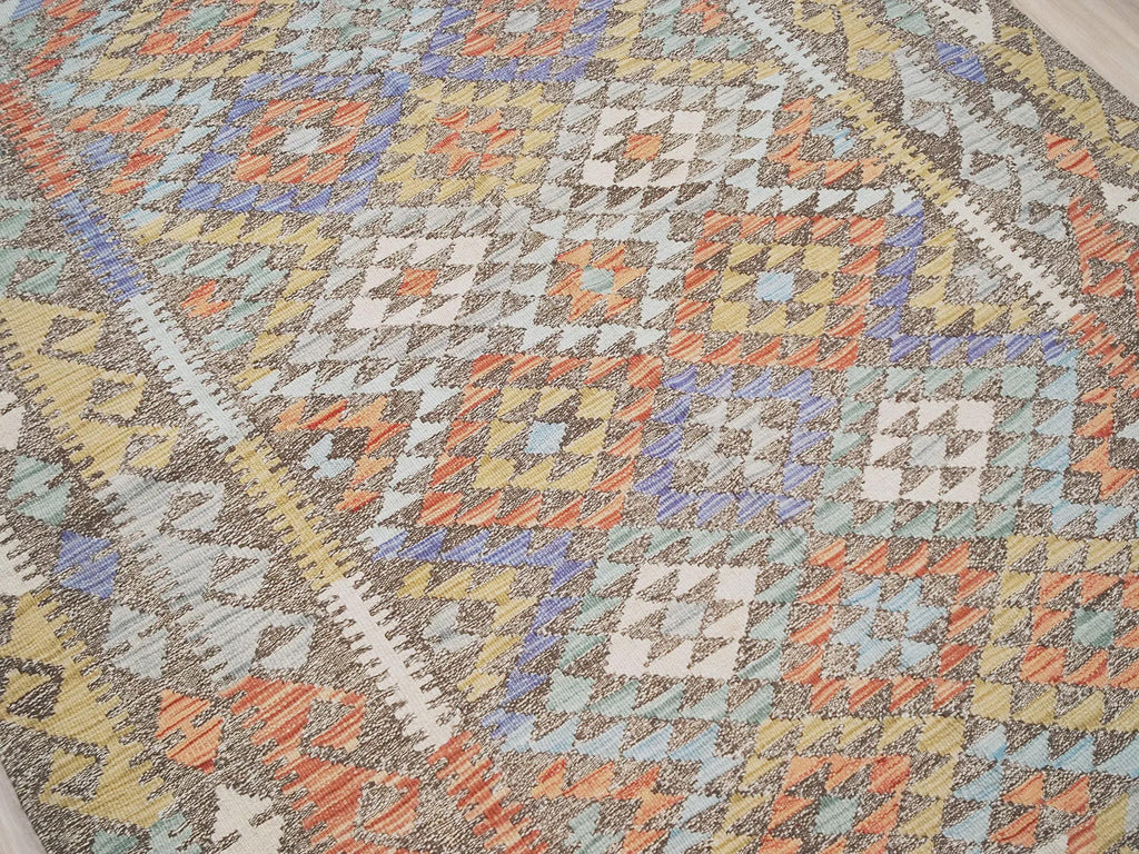 5x7 Ft Colorful Kilim Rug - Handwoven Afghan Flat Weave - Tribal Design