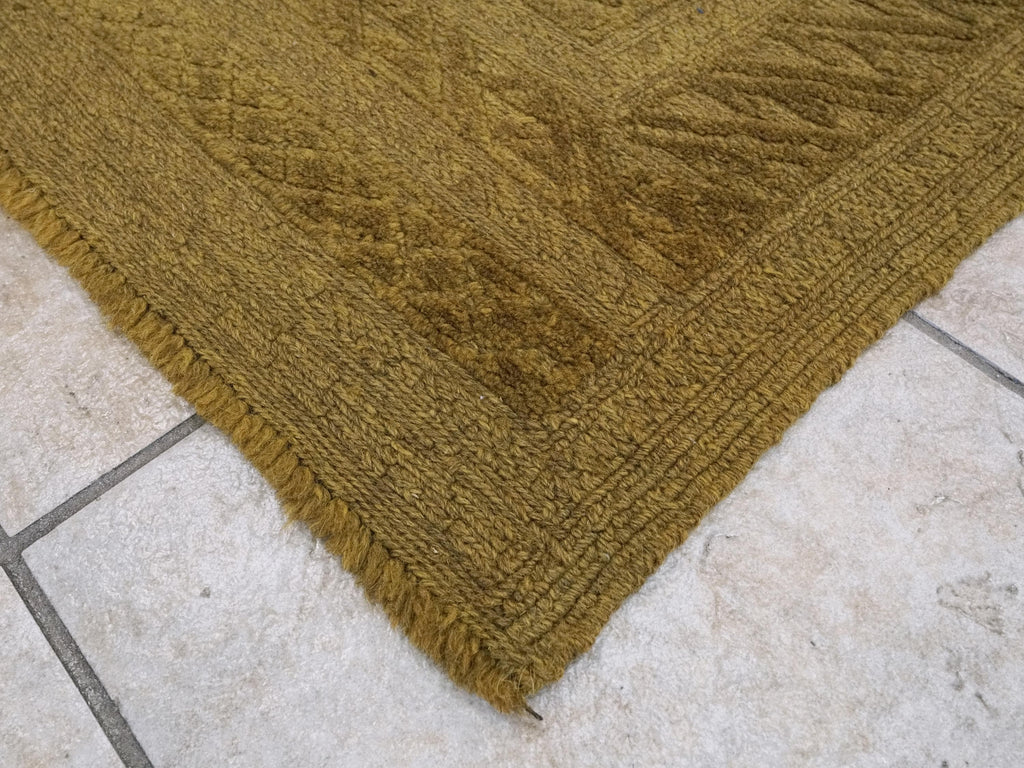 7x9 FT Hand Knotted Wool Kilim Rug - Light Brown Tribal Design