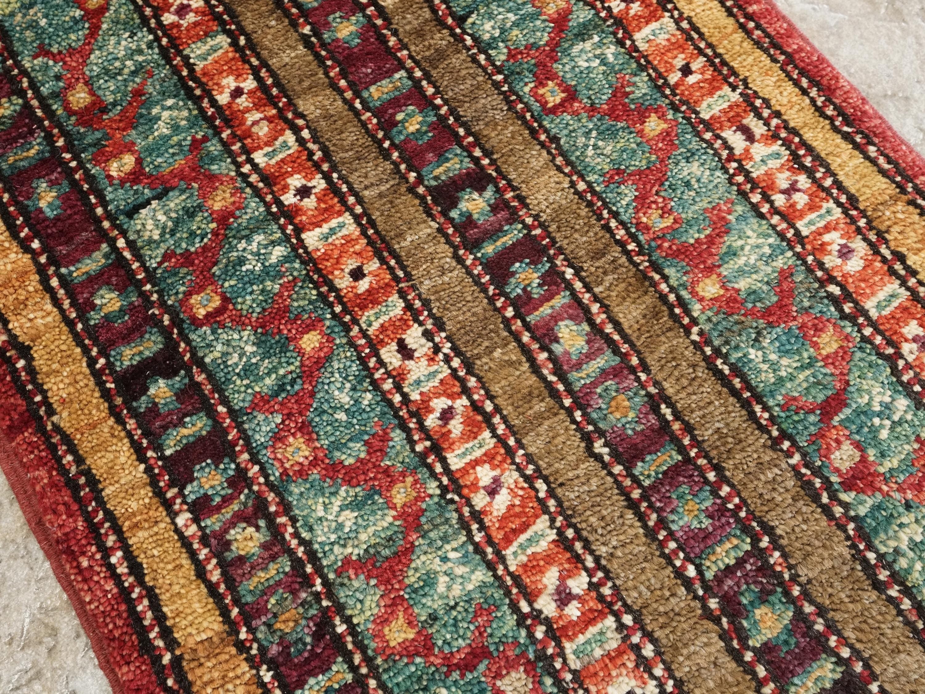 1x2 Ft Hand Knotted Heriz Rug - Red & Green Afghan Wool