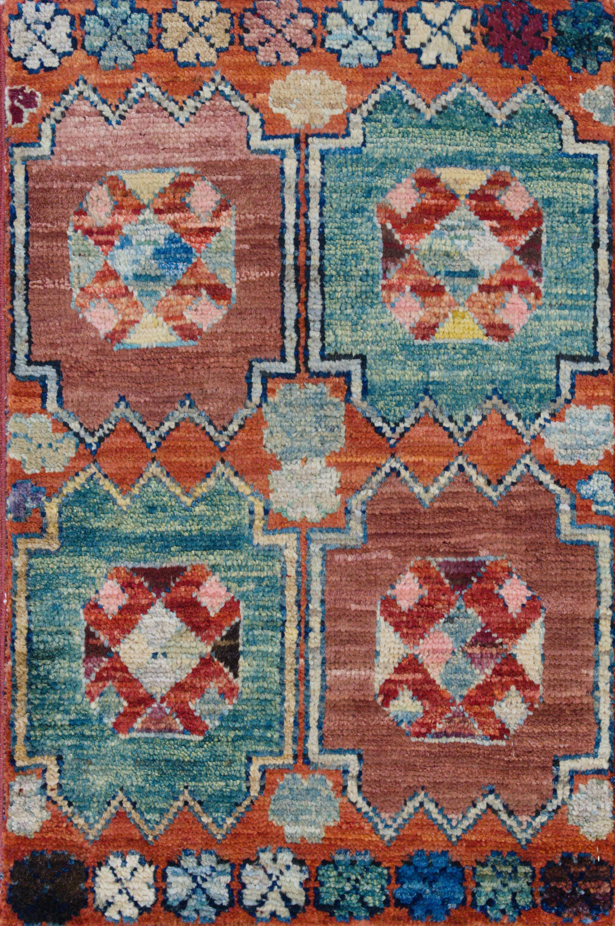 1x2 Ft Red & Green Heriz Rug - Wool Accent Rug